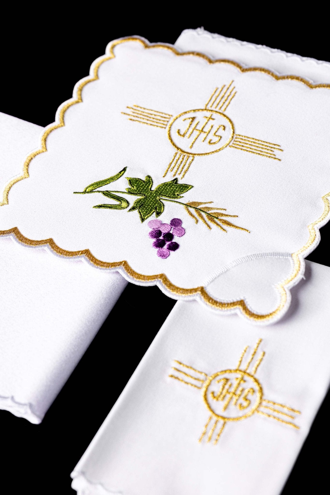 Chalice Linens with Cross Motif KK/012 - CHASUBLES.COM