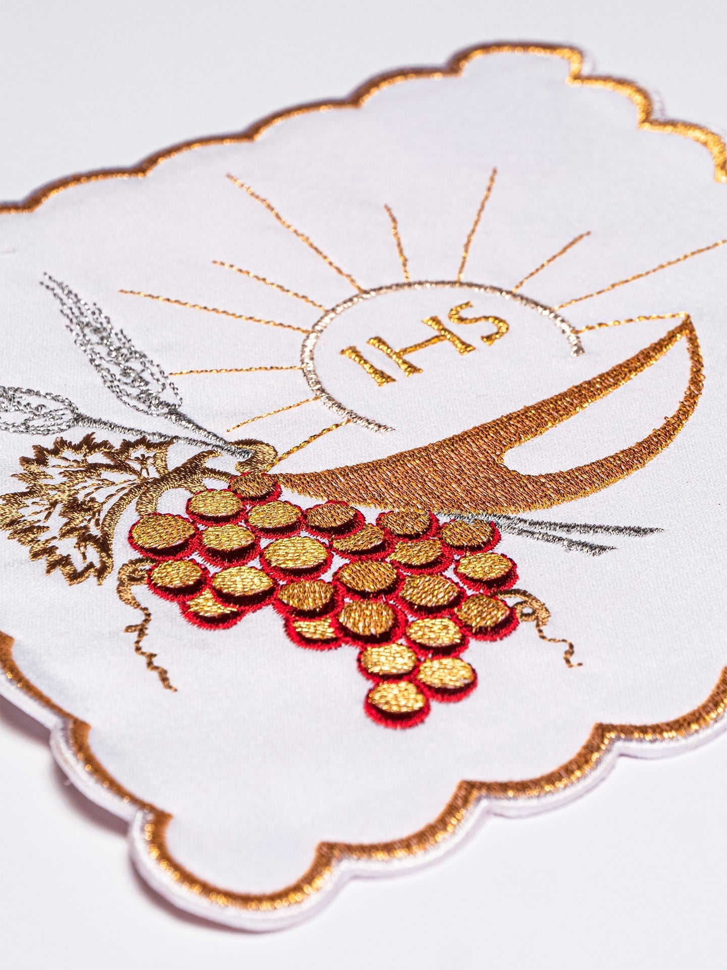 Chalice Linens with Eucharistic Chalice Embroidery KK/046 - HAFTINAUSA.COM