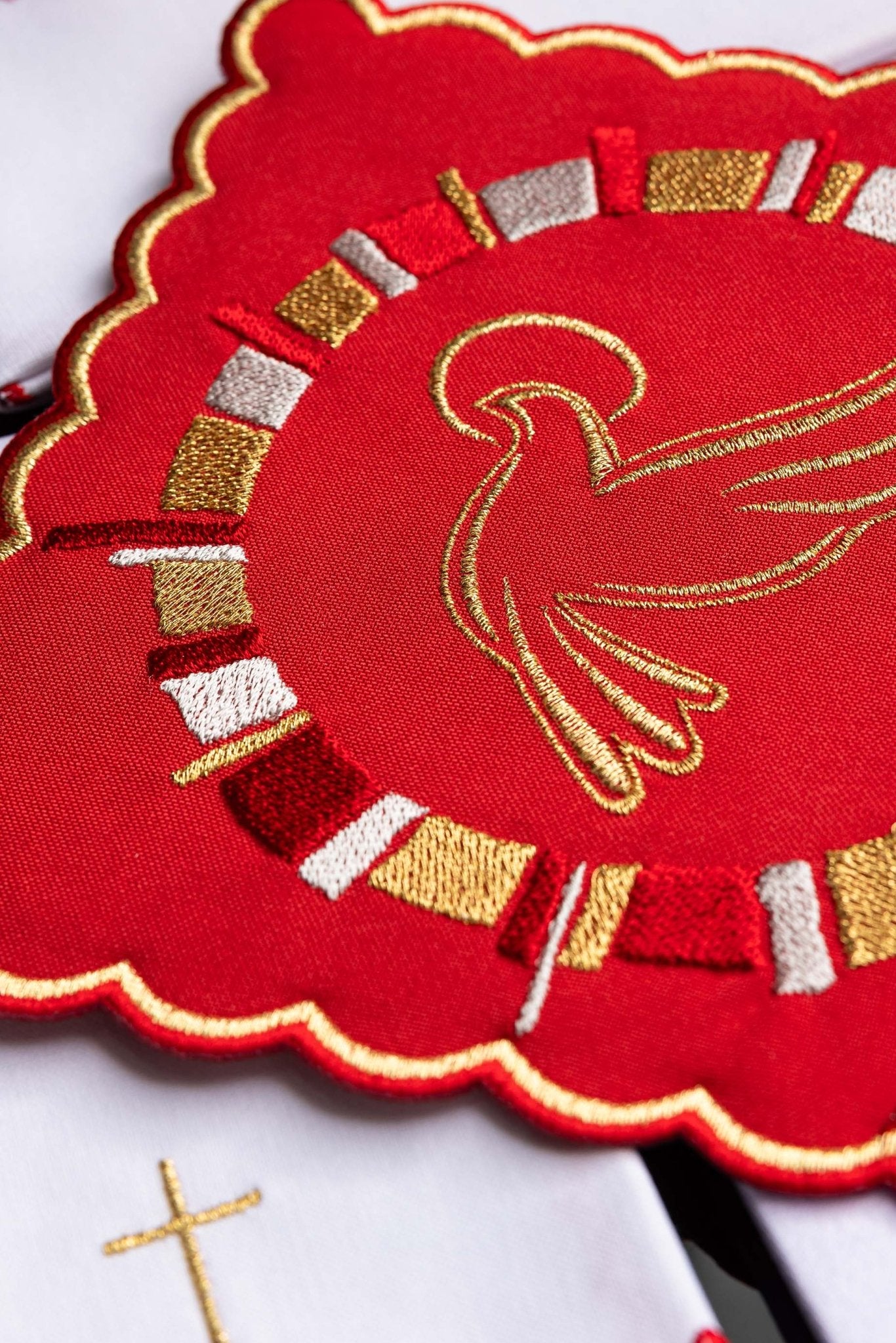 Chalice Linens with Holy Spirit Embroidery KK/141 - CHASUBLES.COM
