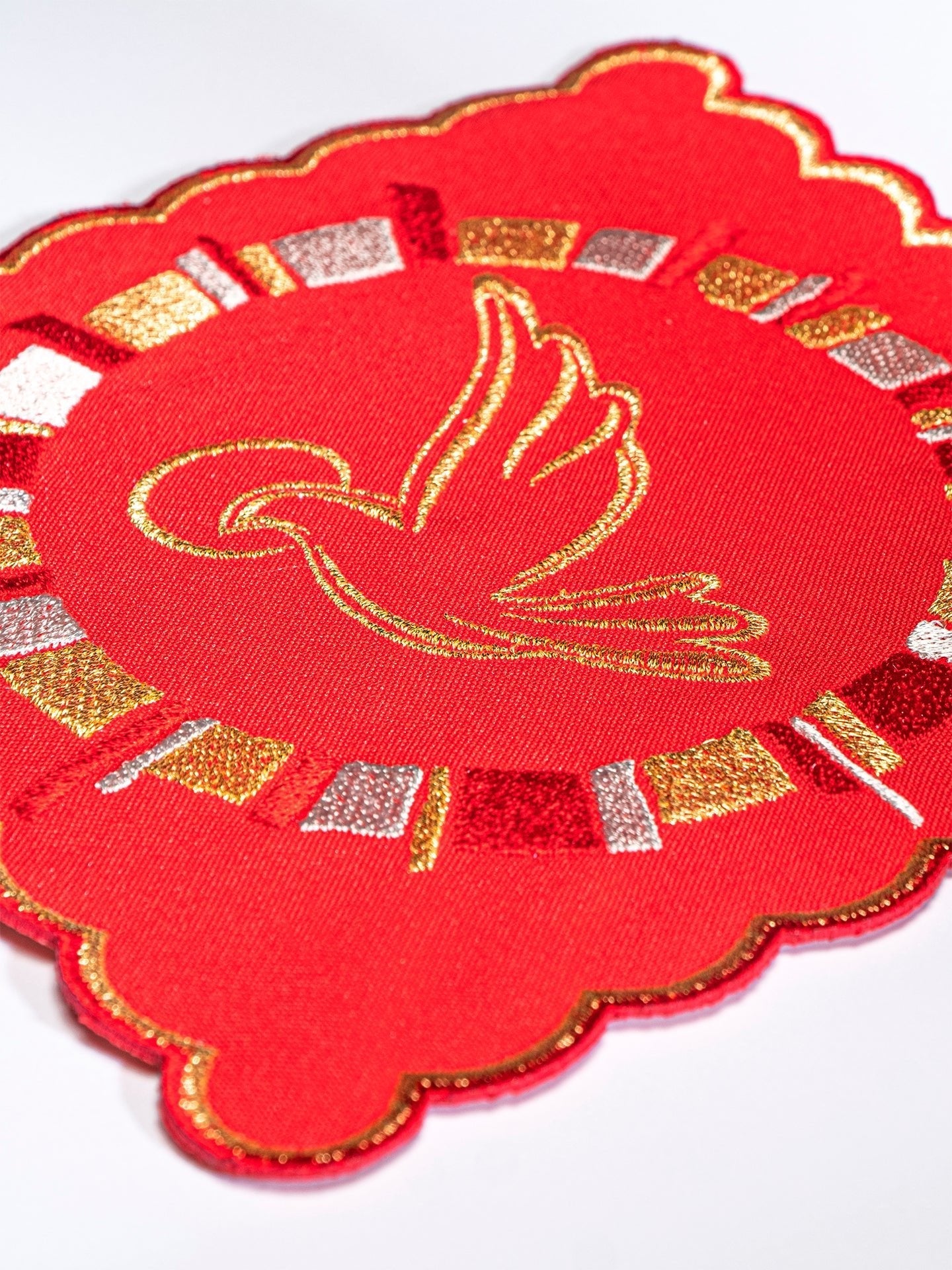 Chalice Linens with Holy Spirit Embroidery KK/141 - HAFTINAUSA.COM