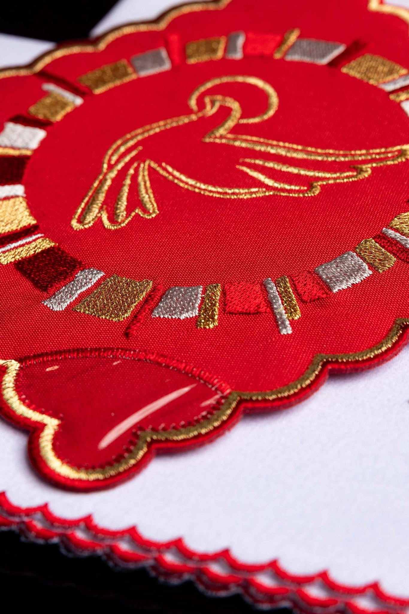 Chalice Linens with Holy Spirit Embroidery KK/141 - CHASUBLES.COM