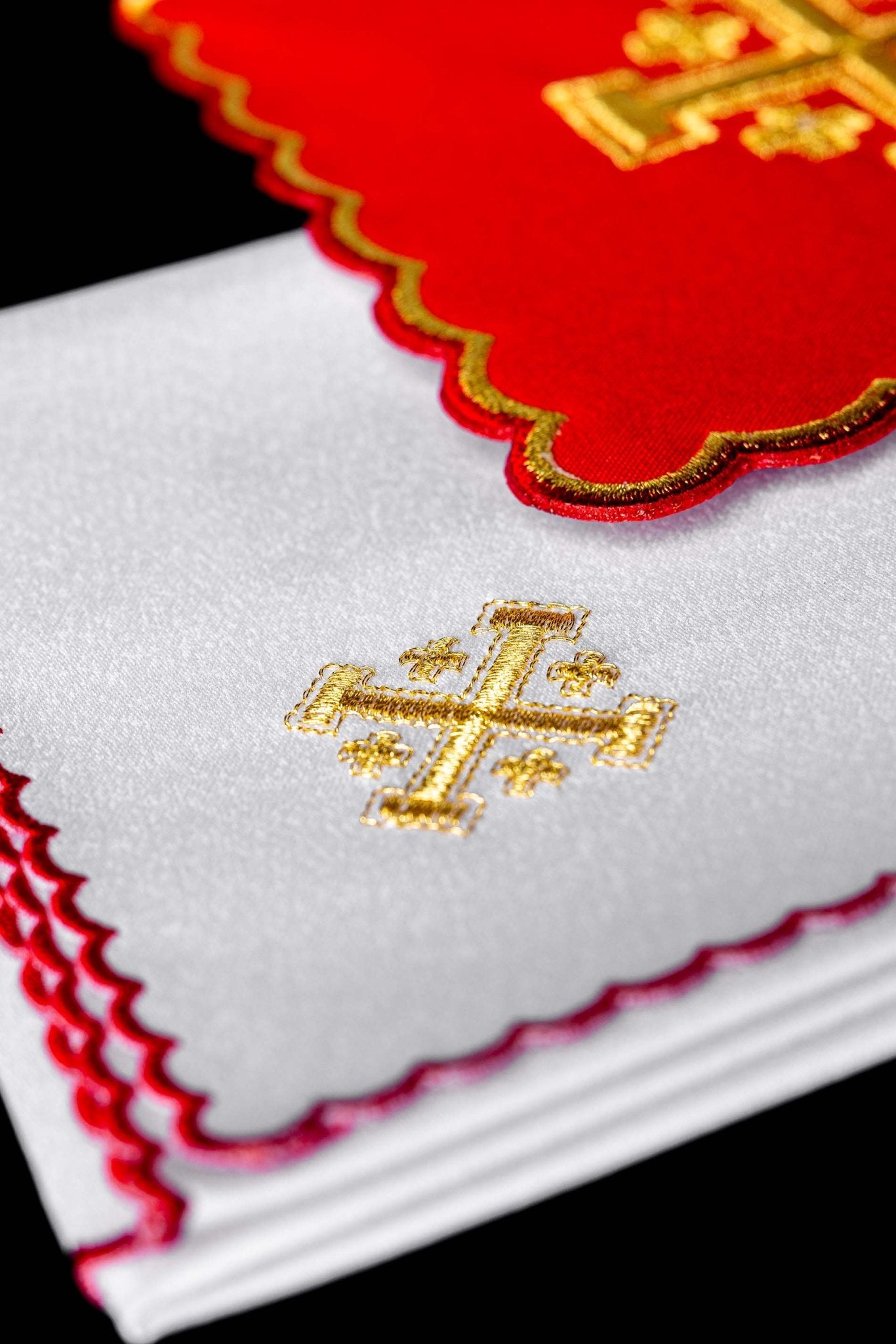 Chalice Set with red Pall and Jerusalem Cross embroidery KK/030/02 - CHASUBLES.COM