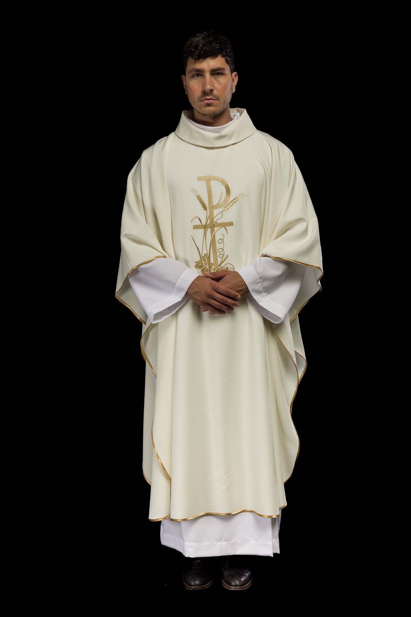 Chasuble embroidered in ecru KOR/026/05/12 ECRU - CHASUBLES.COM