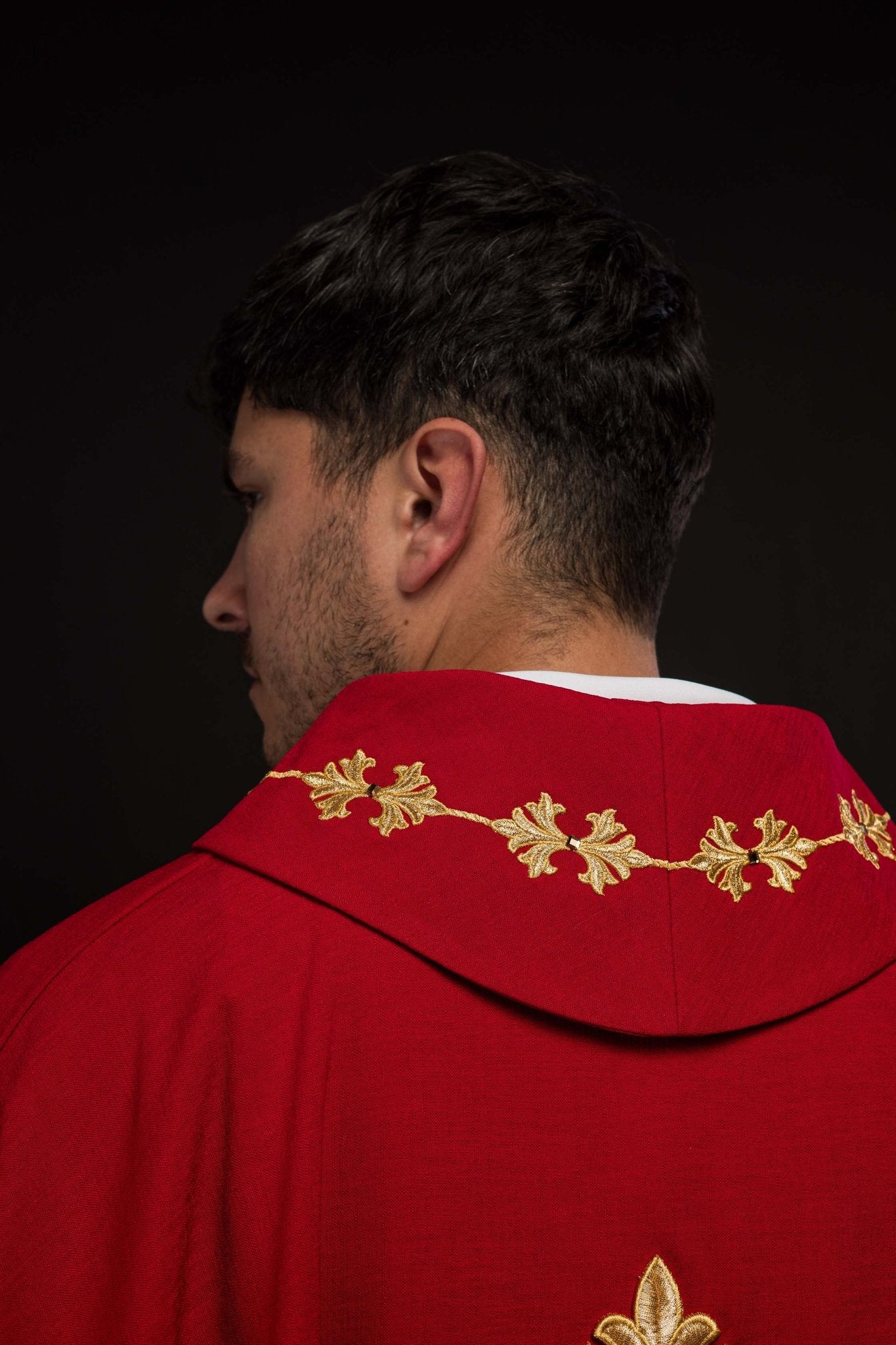 Chasuble embroidered with cord and stones LE/7018/02 - CHASUBLES.COM