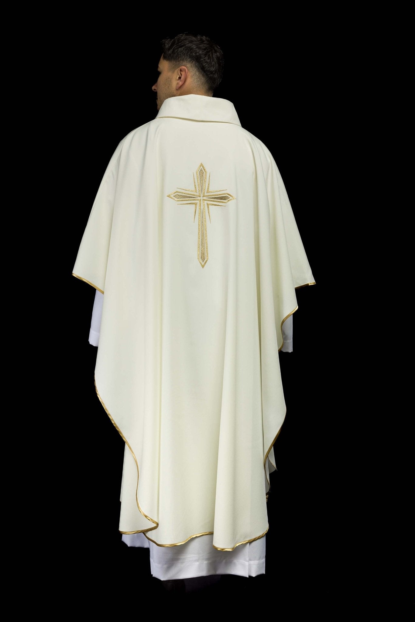 Chasuble embroidered with cross motif in ecru KOR/037/05/12 ECRU - CHASUBLES.COM