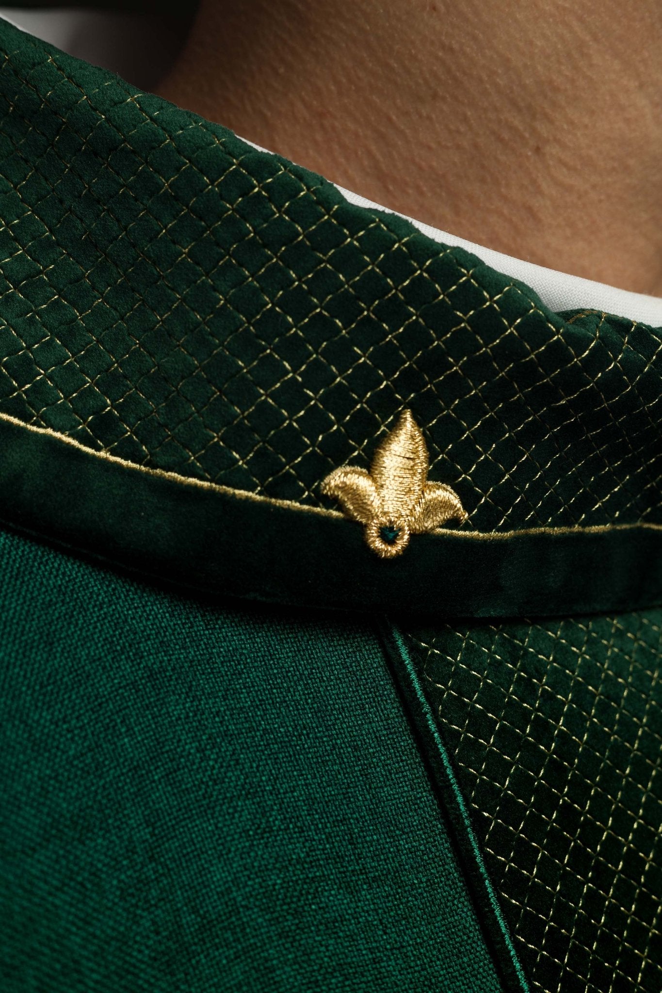 Chasuble embroidered with Green Cross LE/7029/01 - CHASUBLES.COM