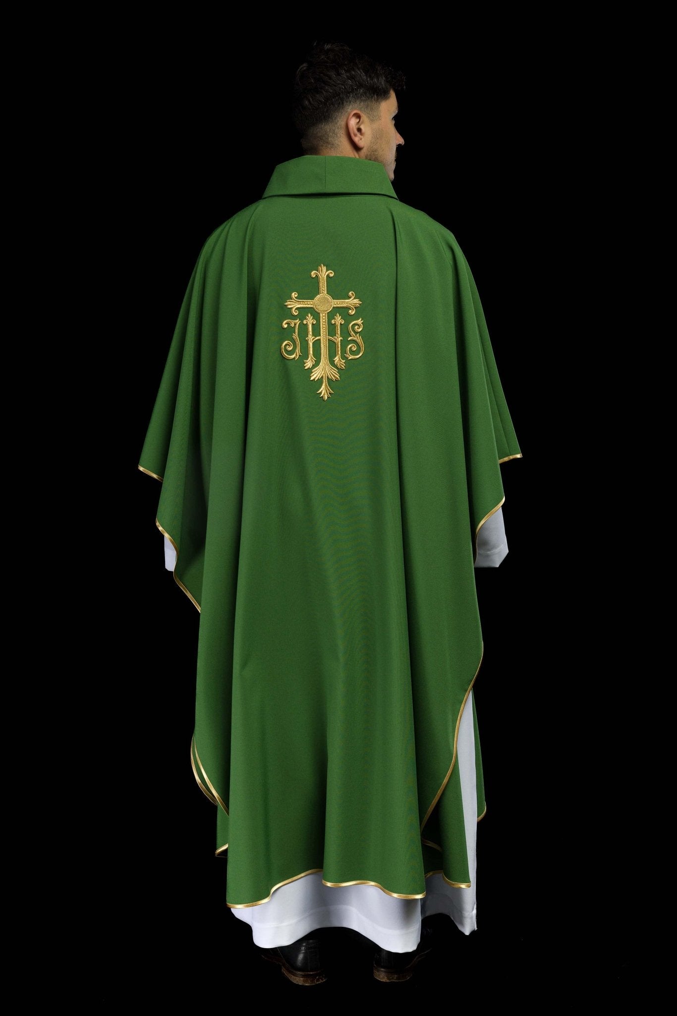 Chasuble embroidered with IHS symbol in green KOR/255/01/12 - CHASUBLES.COM