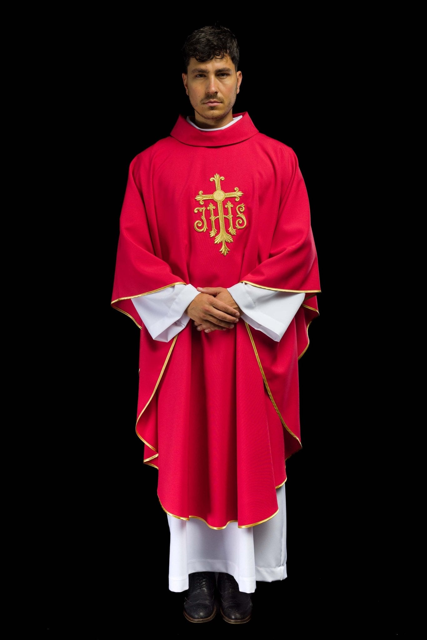 Chasuble embroidered with IHS symbol in red KOR/255/02/12 - CHASUBLES.COM