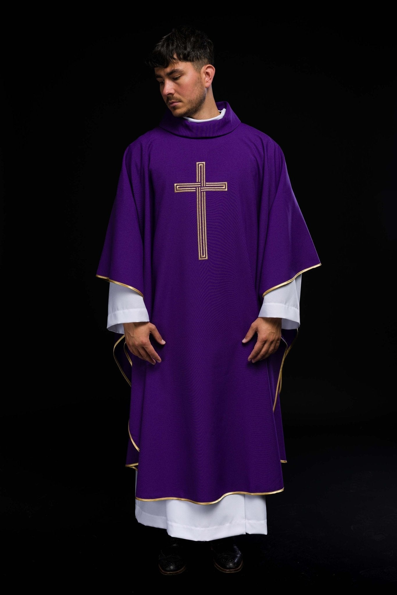 Chasuble embroidered with Purple Cross KOR/018/03/12 FIOLET - HAFTINAUSA.COM