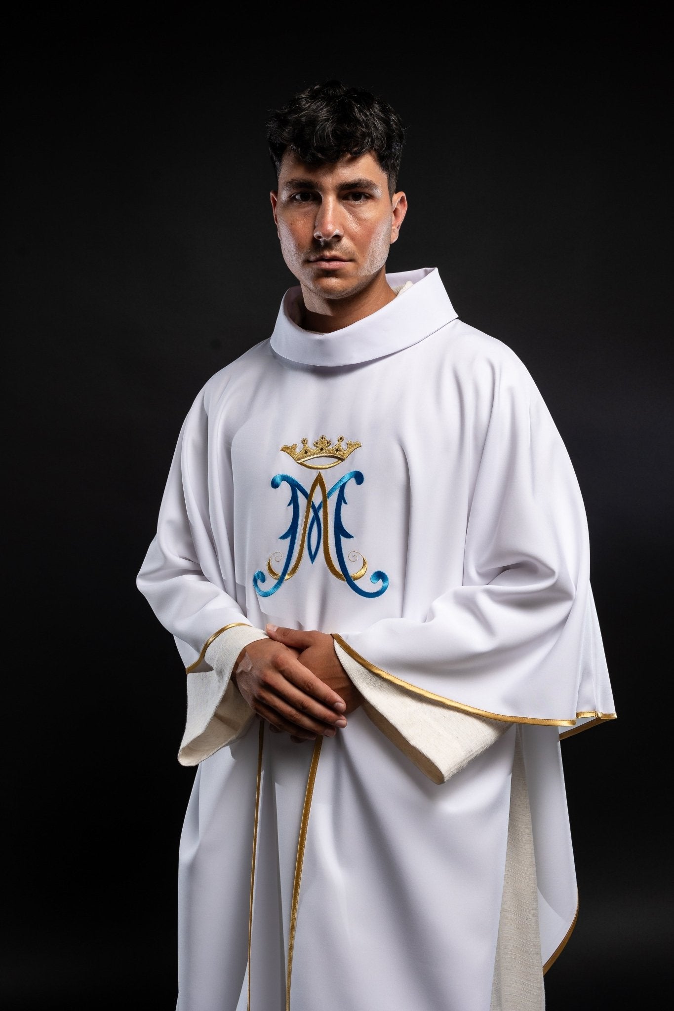 Chasuble in ecru with cross embroidery KOR/090/04/12 BIAŁY - HAFTINAUSA.COM
