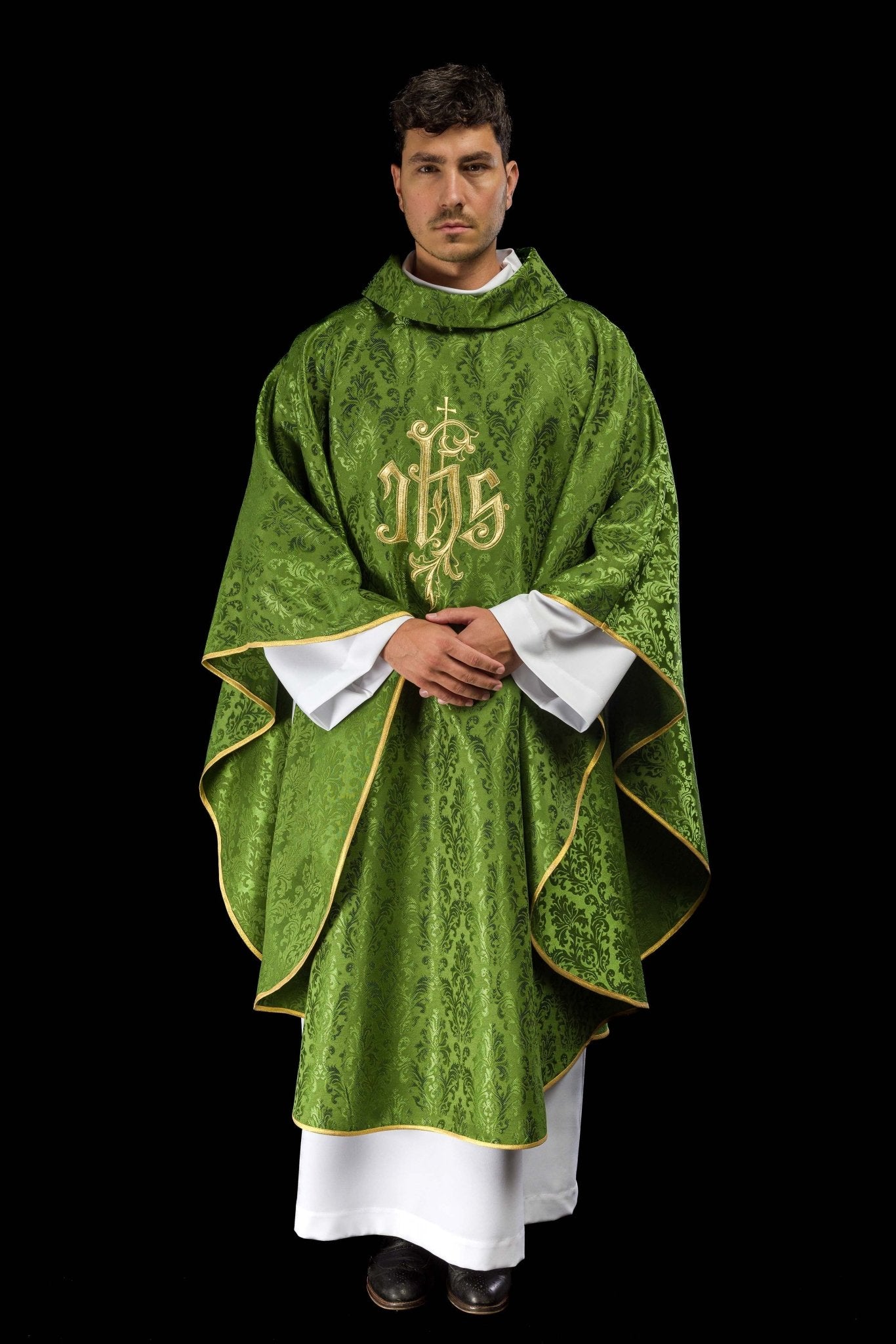 Chasuble made of green floral ornamental texture with classic IHS LE/7032/01 - CHASUBLES.COM