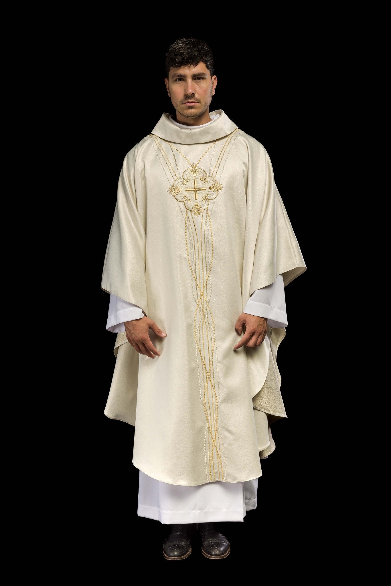 Chasuble made of shiny fabric inspired by the rosary LE/7016/05 - CHASUBLES.COM