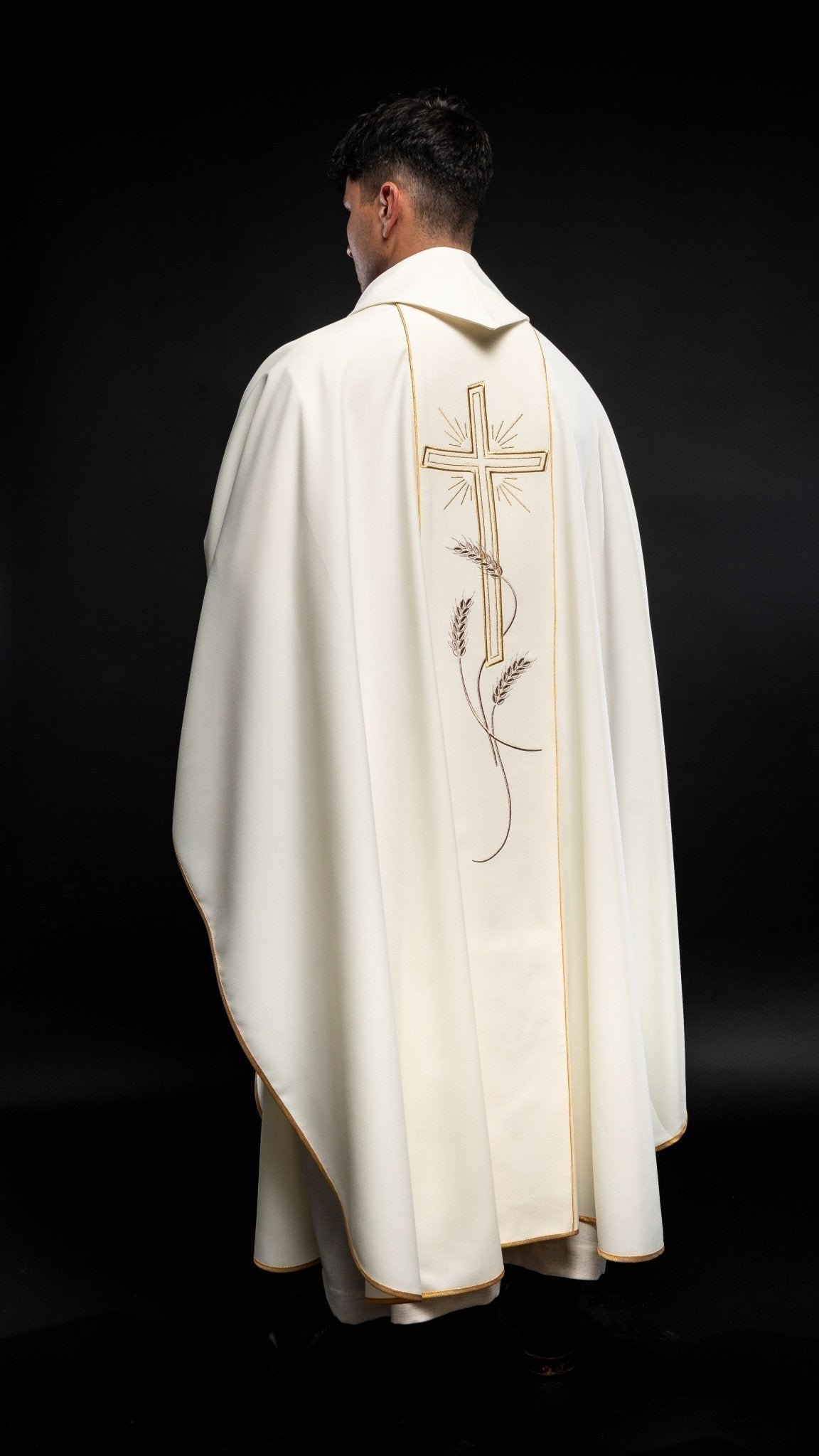 Chasuble with embroidered Cross IHS symbol in ecru KOR/074/05/01 ECRU - HAFTINAUSA.COM