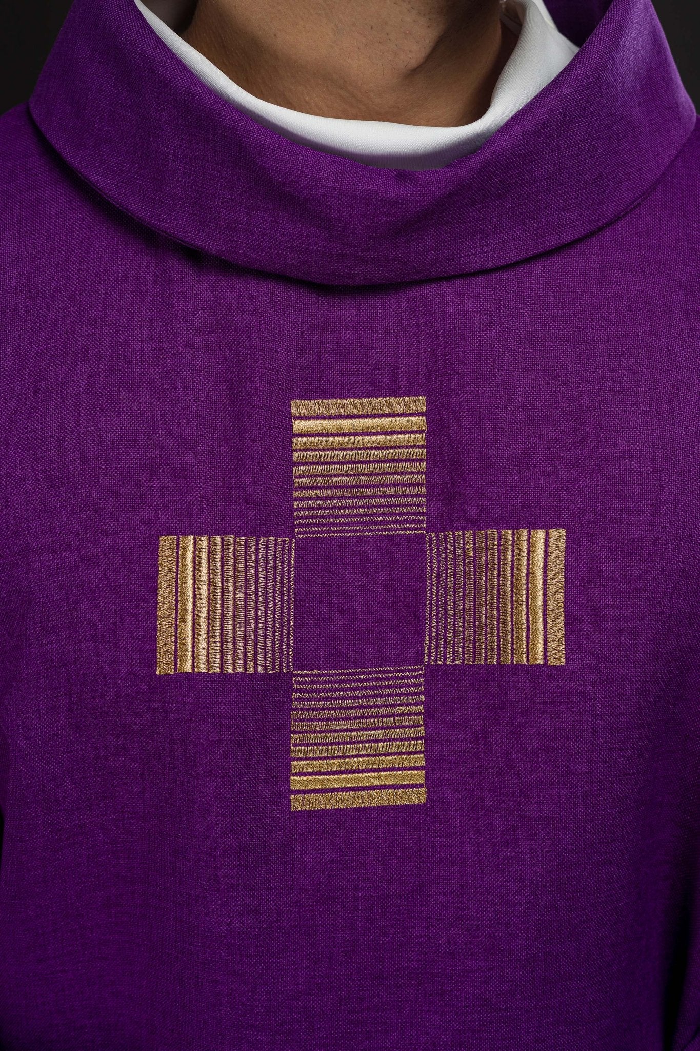Chasuble with embroidered Crosses in purple HA7011-03 FIOLET - CHASUBLES.COM