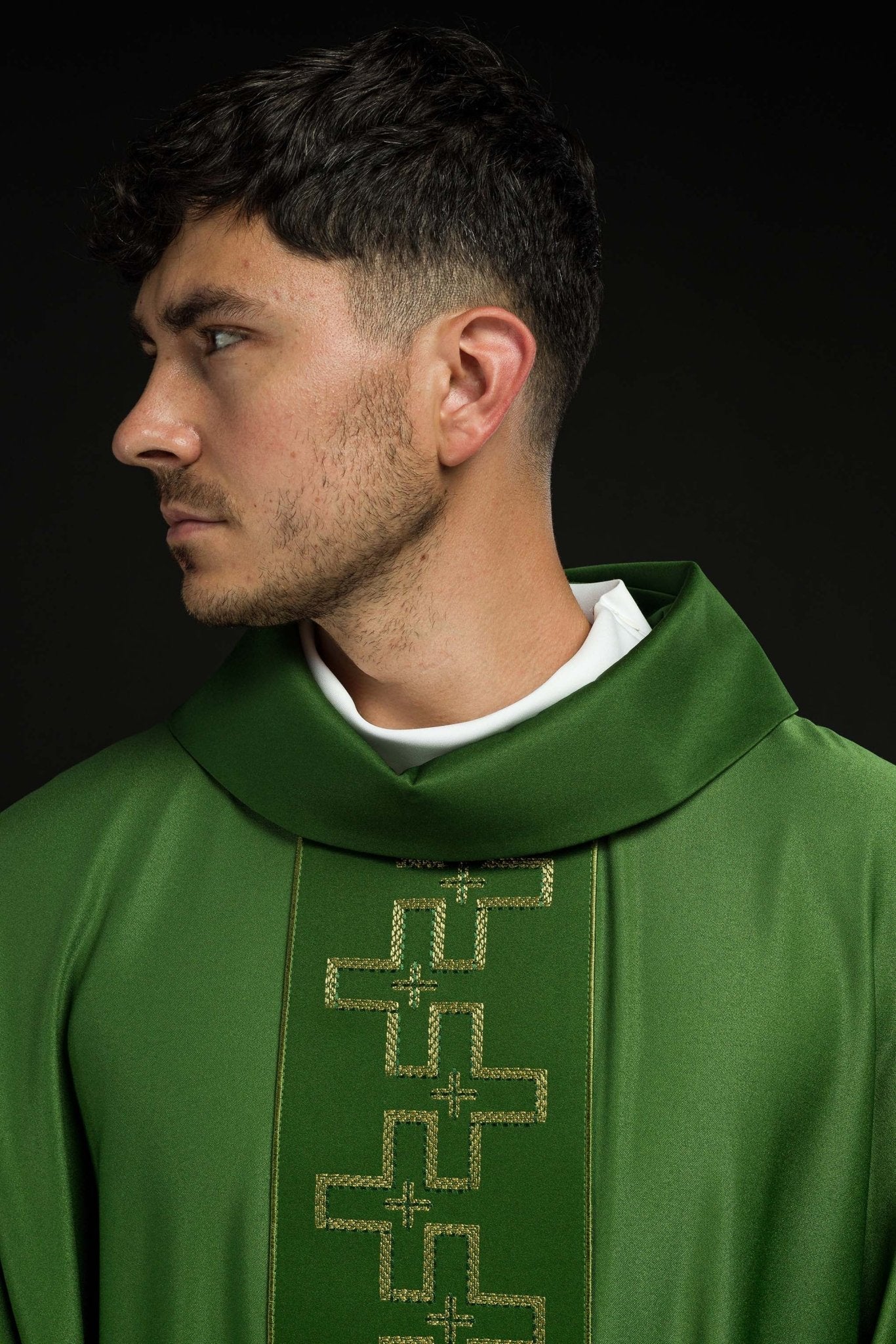 Chasuble with richly embroidered belt in embroidery of crosses in green color S-7060-01-53 - CHASUBLES.COM