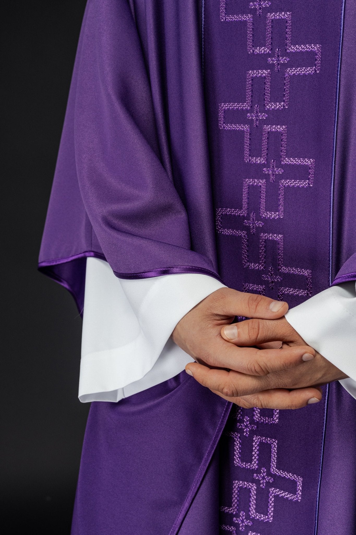 Chasuble with richly embroidered orphrey in embroidery of crosses in purple color S - 7060 - 03 - 53 - HAFTINAUSA.COM