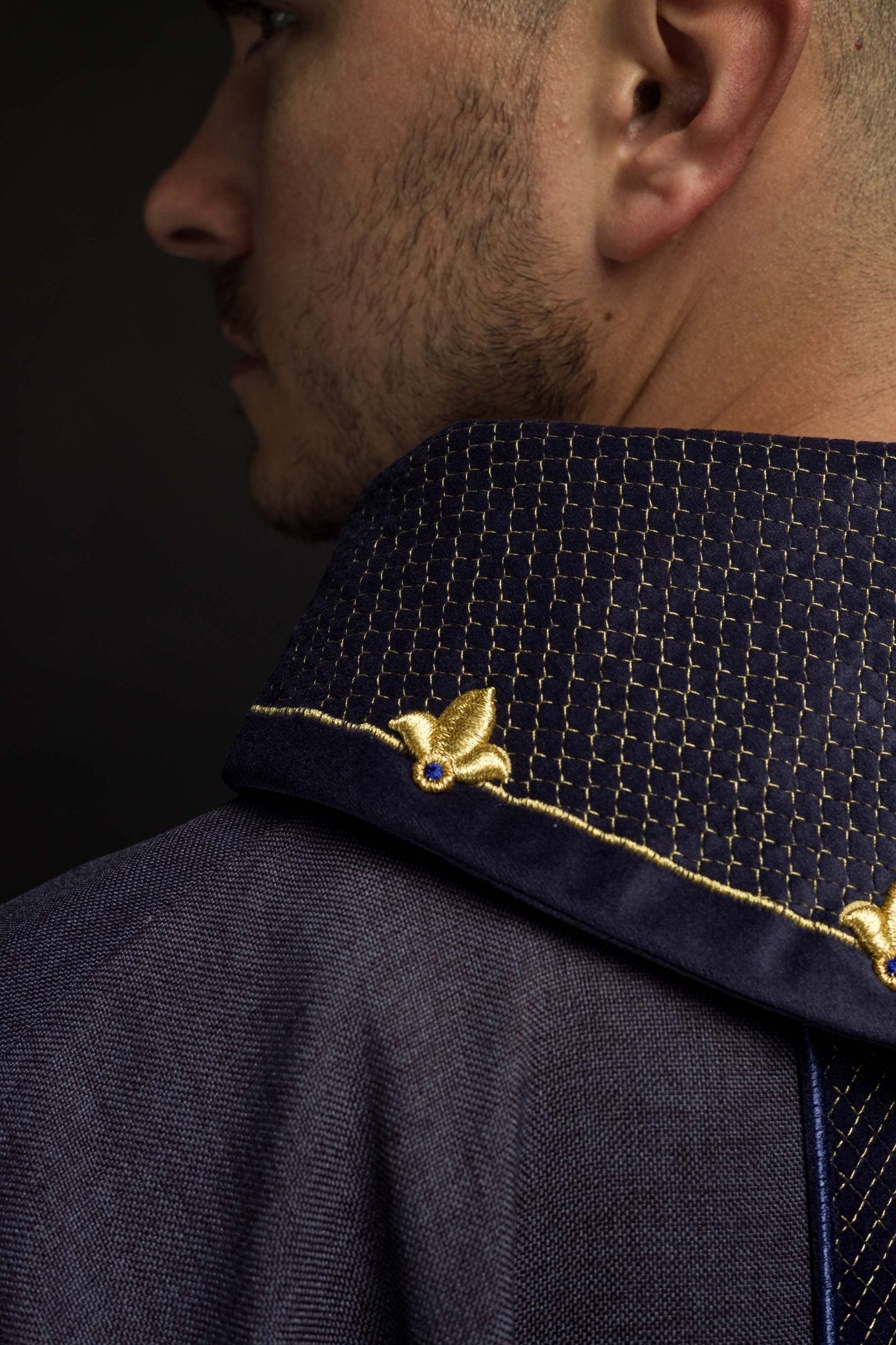 Chasuble with Velvet Purple Band and Cross Embroidery LE/7030/03 - HAFTINAUSA.COM