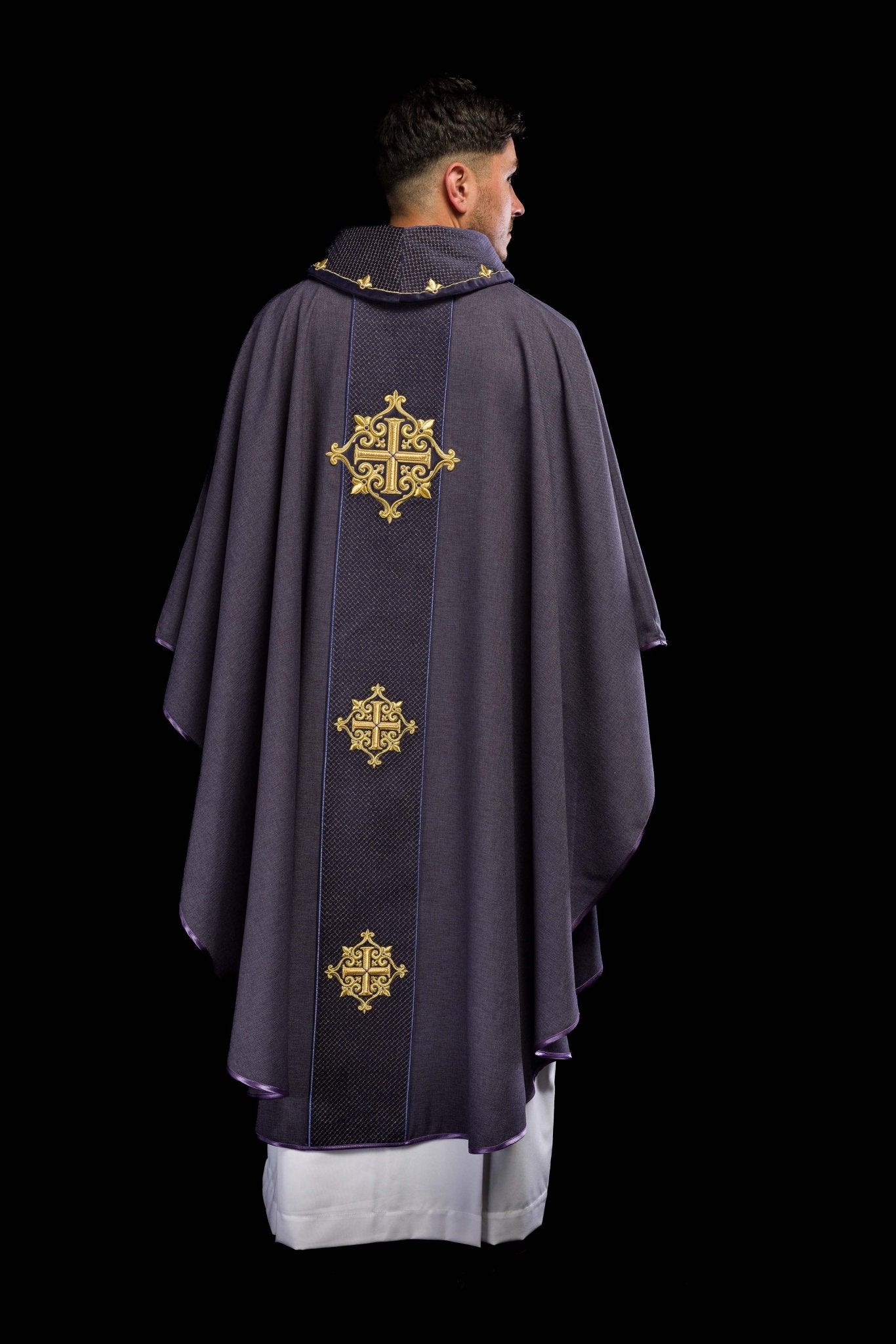 Chasuble with Velvet Purple Band and Cross Embroidery LE/7030/03 - HAFTINAUSA.COM