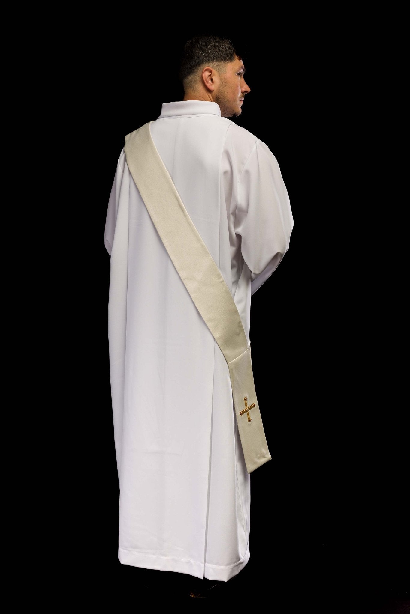 Deacon stole embroidered with a Cross LE2210 - 10 ZŁOTY - HAFTINAUSA.COM