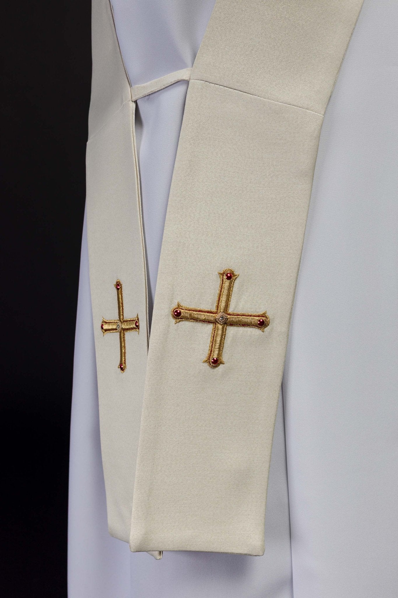 Deacon stole embroidered with a Cross LE2210 - 10 ZŁOTY - HAFTINAUSA.COM