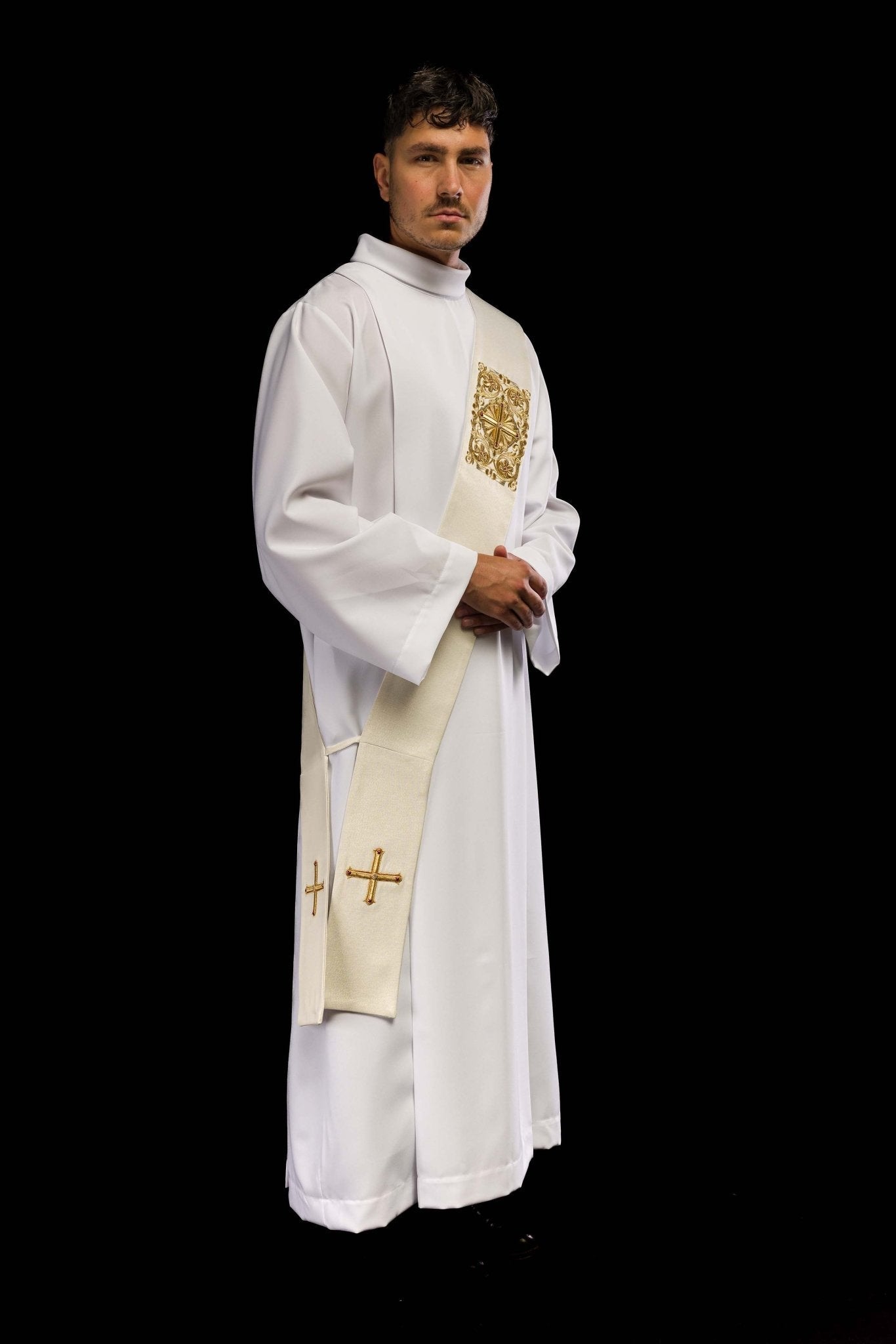Deacon stole embroidered with a Cross LE2210 - 10 ZŁOTY - HAFTINAUSA.COM
