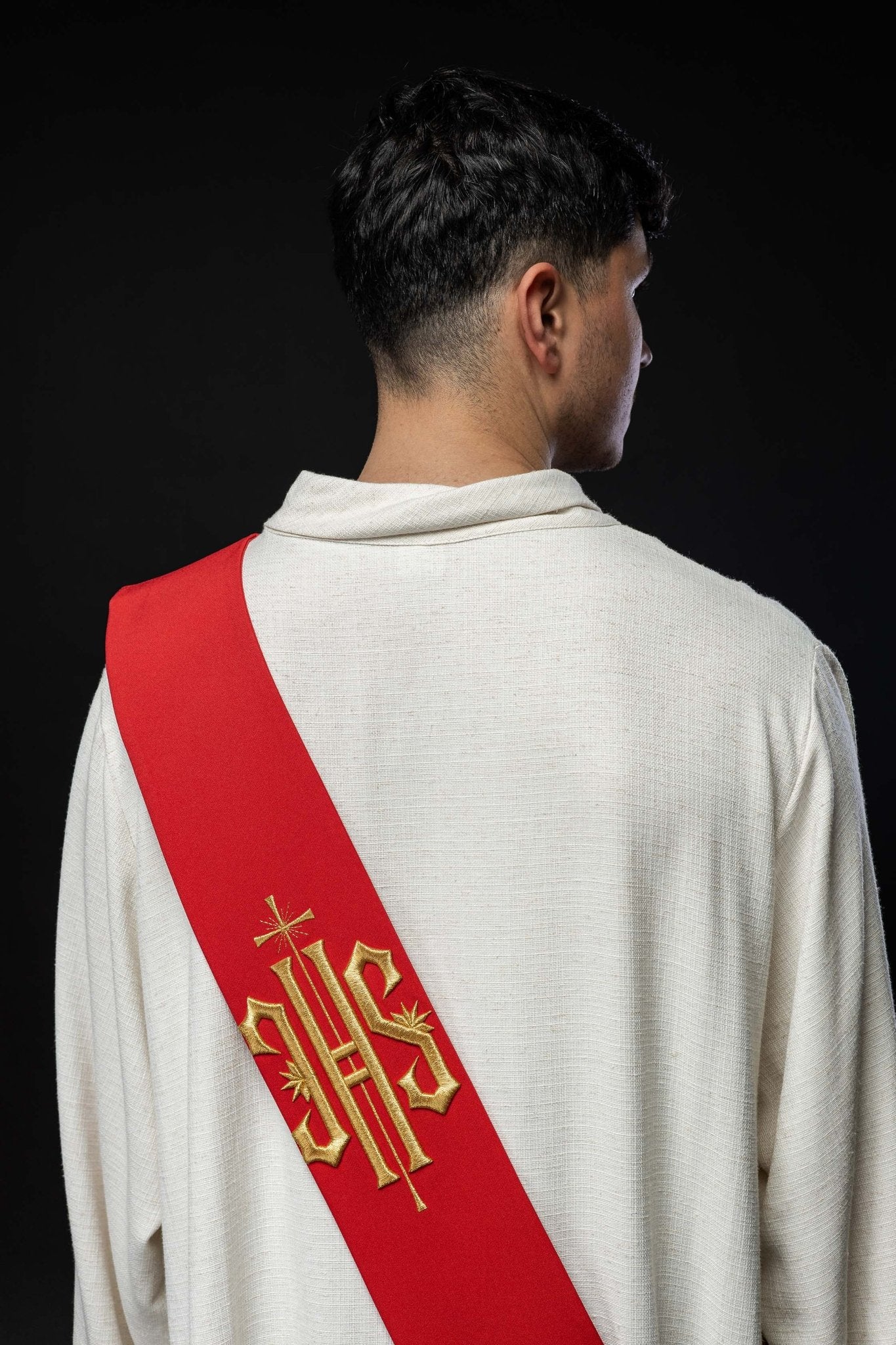 Deacon stole embroidered with IHS and Cross in red KSD/135/02/01 CZERWONY - HAFTINAUSA.COM