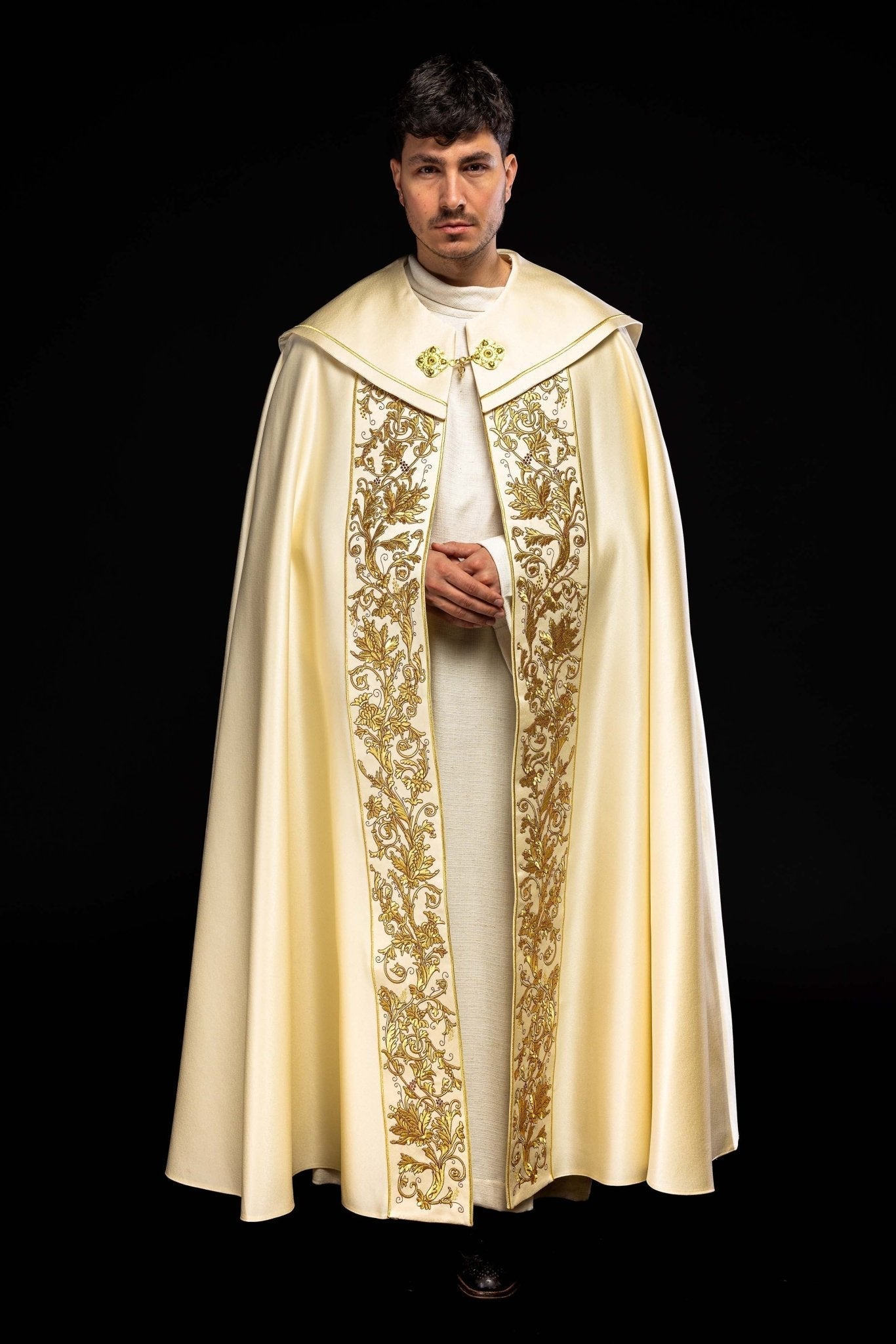 Ecru clergy cope with gold Chalice embroidery KKP/013/05/20 ECRU SAT. POMPON 145cm - HAFTINAUSA.COM