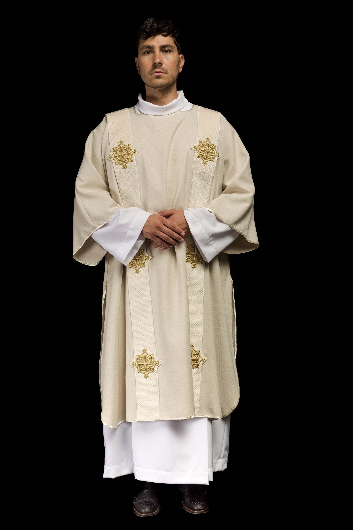 Ecru dalmatic with velvet bands and cross symbols LE/1030/05/B - CHASUBLES.COM