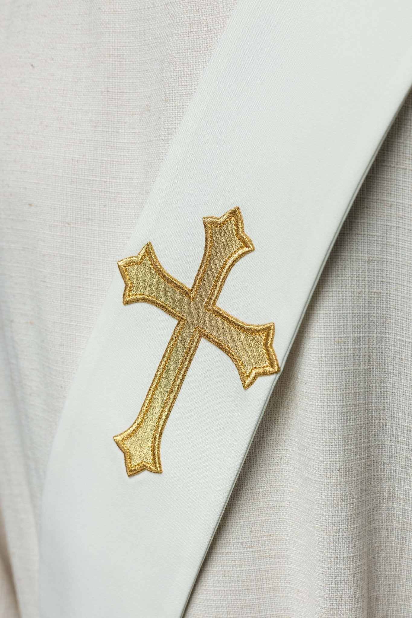 Ecru Deacon stole with a Cross KSD/133/05/01 ECRU - HAFTINAUSA.COM