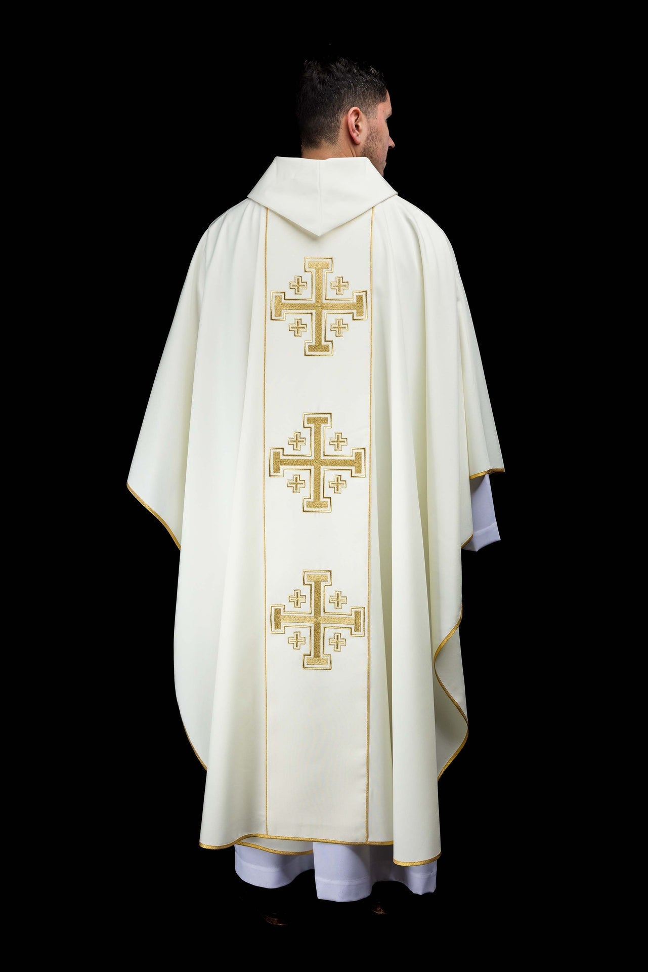 Ecru embroidered chasuble with band and Jerusalem crosses KDT/7046/05/01 - CHASUBLES.COM
