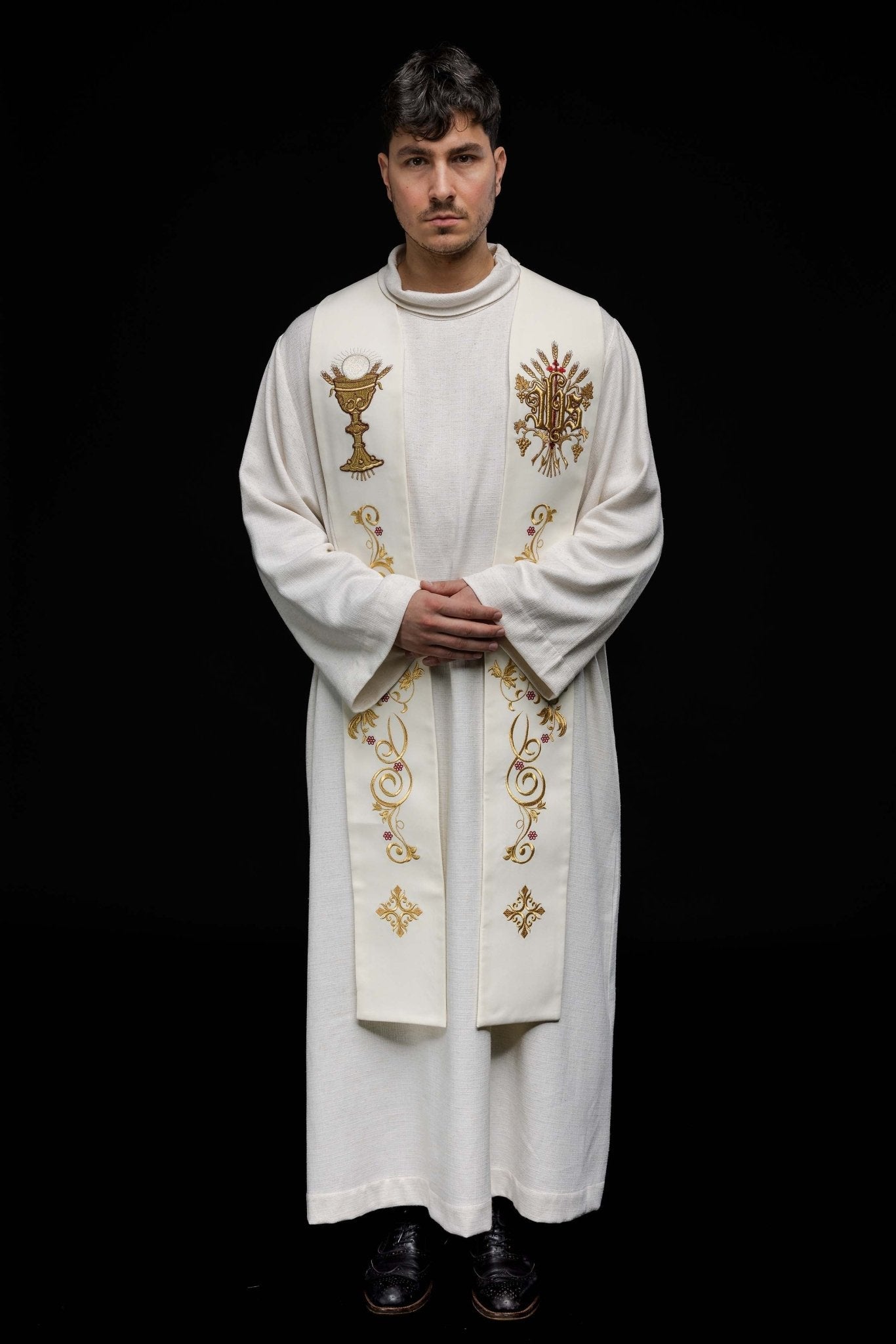 Ecru embroidered IHS and chalice stole KST/411/05/01 ECRU - HAFTINAUSA.COM