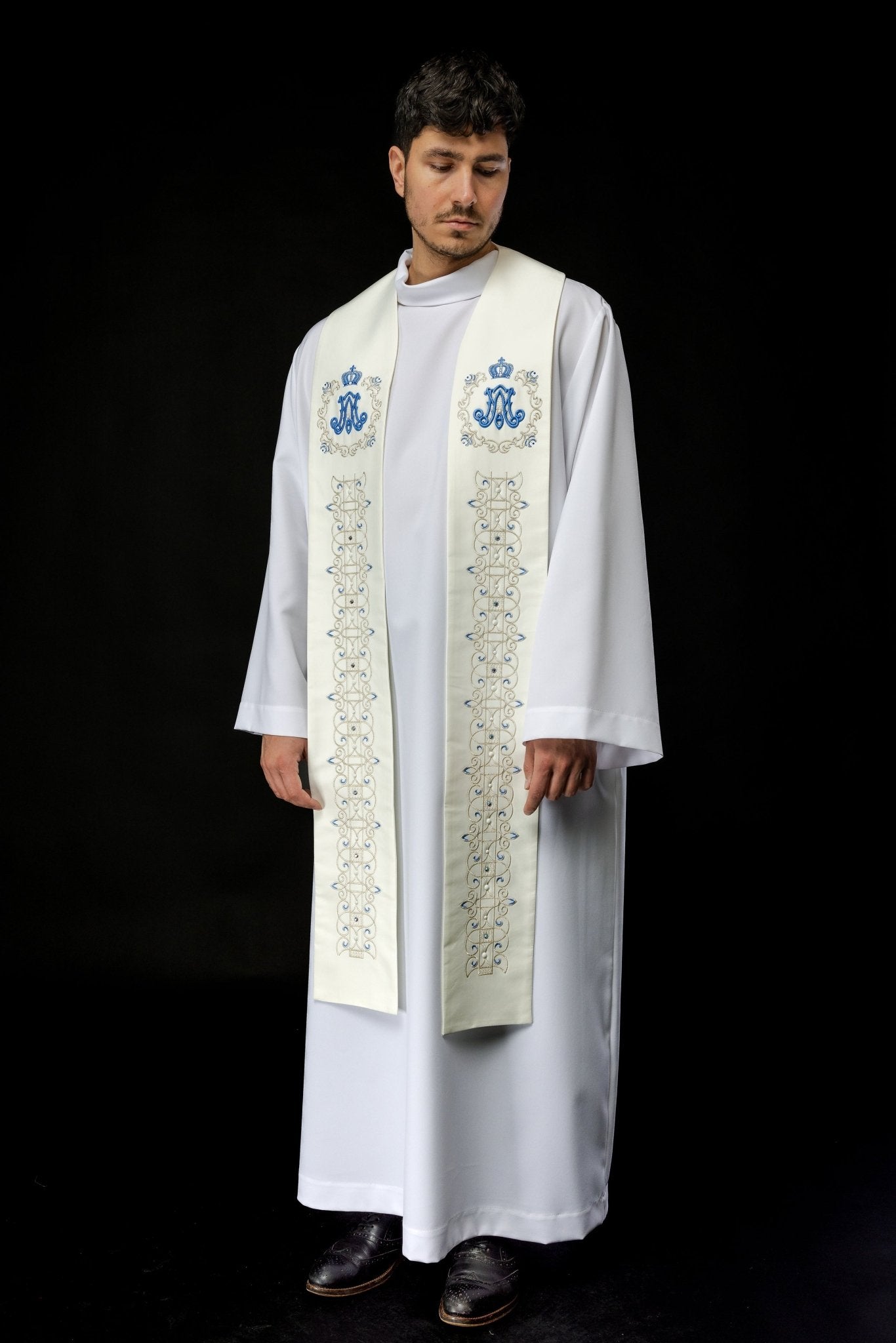 Ecru embroidered Marian stole LE/2001/05 - HAFTINAUSA.COM