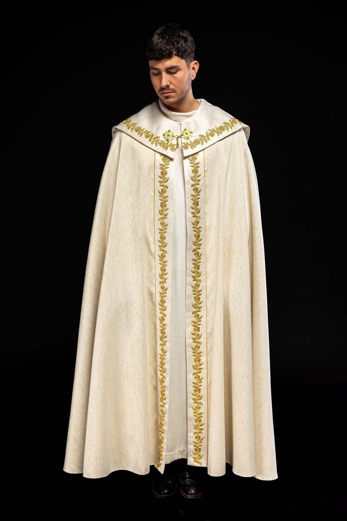 Ecru Marian Embroidered Cope KKP/158/05/86 145cm - HAFTINAUSA.COM