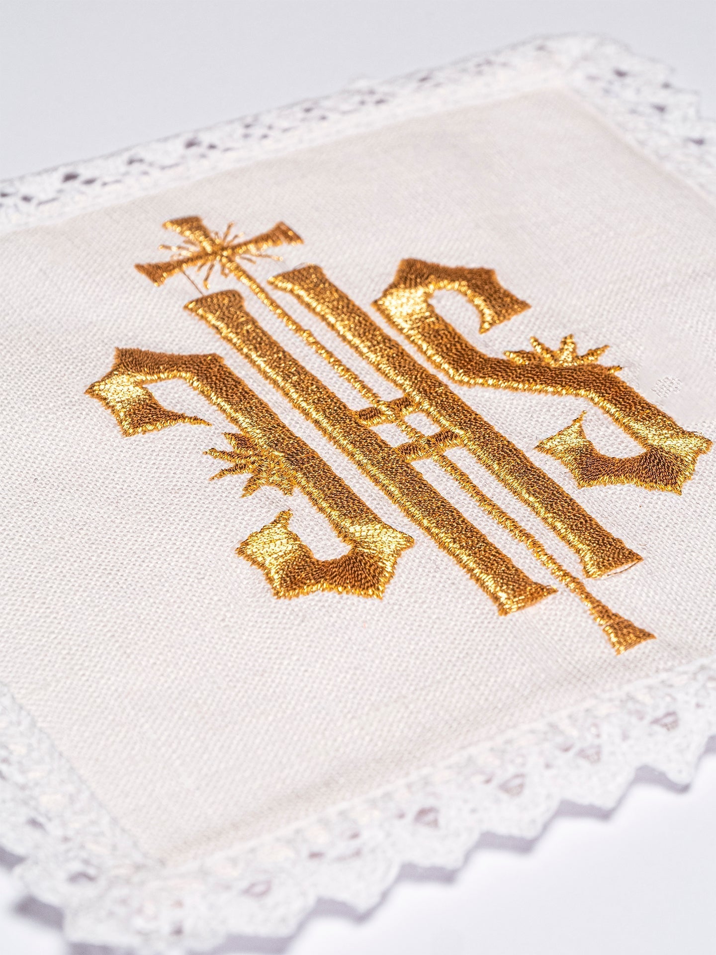 Embroidered altar linen IHS Gold KKL/29/C1 KKL/029/C1 - HAFTINAUSA.COM