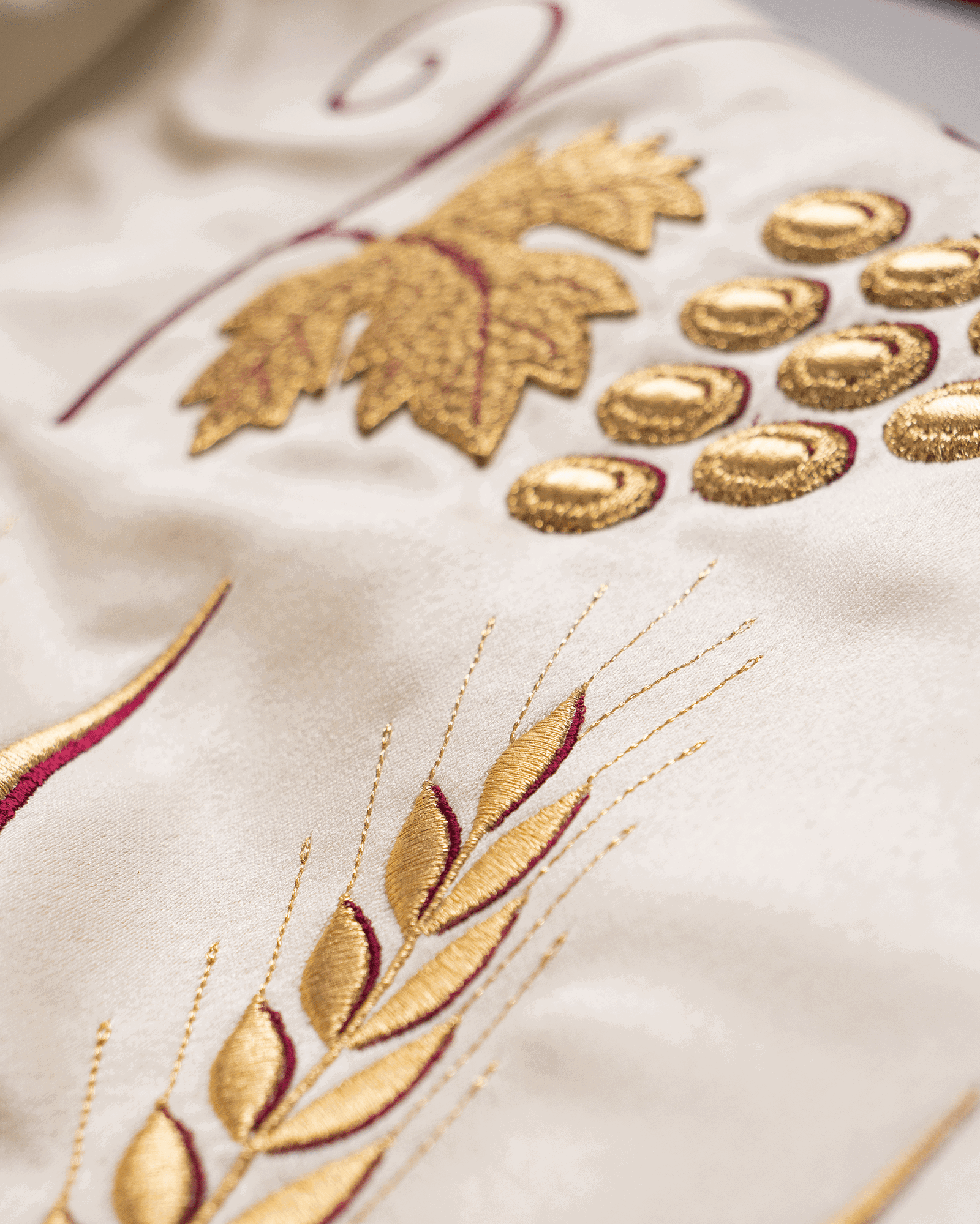 Embroidered Canopy with grape motifs KBA/001 130*160 - HAFTINAUSA.COM