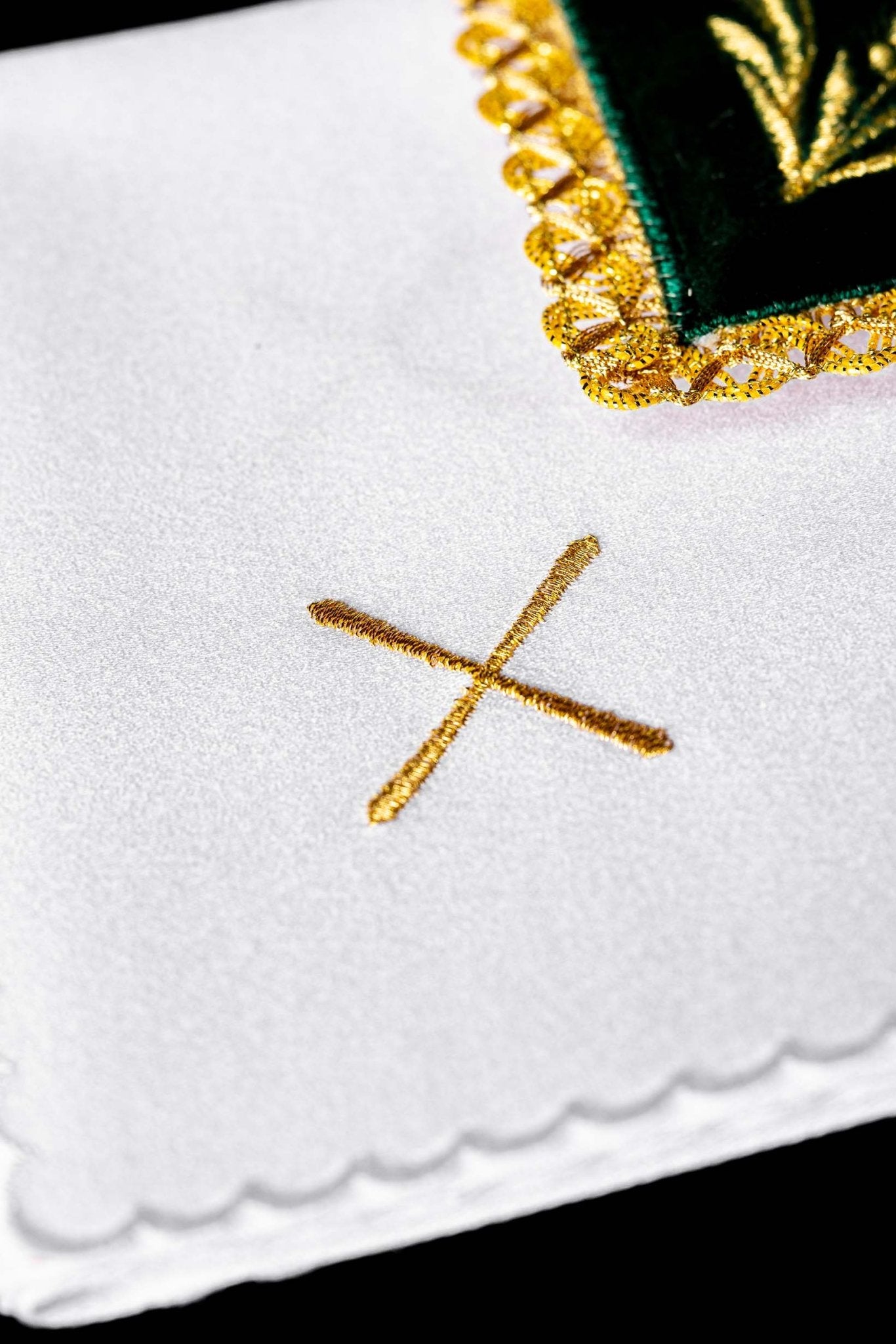 Embroidered Chalice Linens Green velvet texture KK/5001/C3 - CHASUBLES.COM