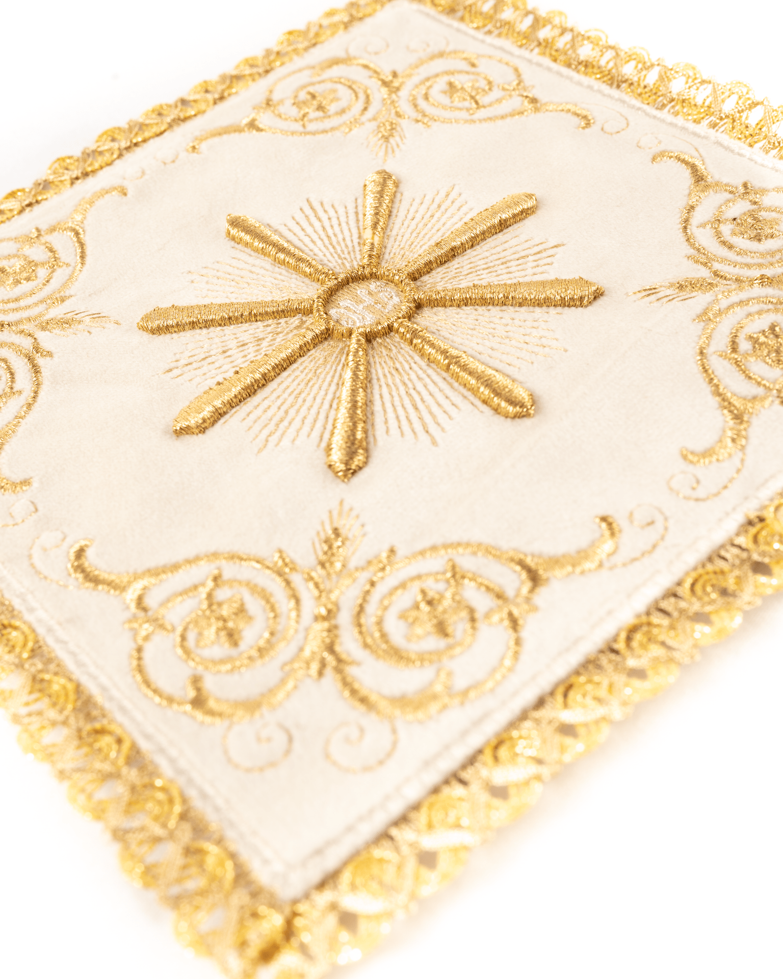 Embroidered chalice linens set ecru velvet KDT/5034/05/W - CHASUBLES.COM