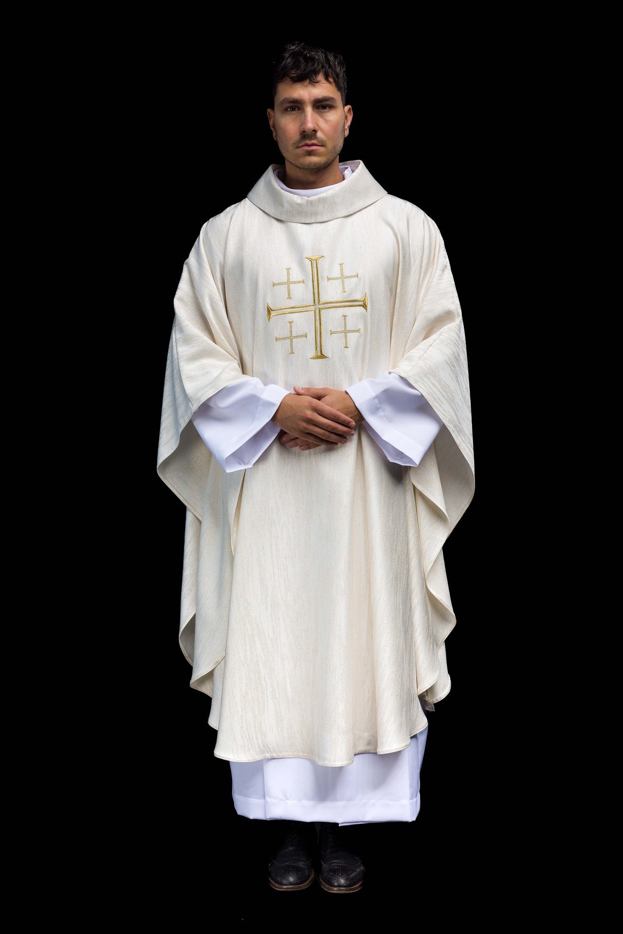 Embroidered Chasuble with Jerusalem Cross – Ecru KOR/971/05/99 - CHASUBLES.COM