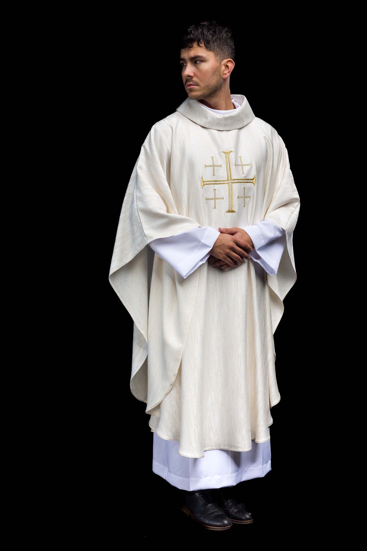 Embroidered Chasuble with Jerusalem Cross – Ecru KOR/971/05/99 - CHASUBLES.COM