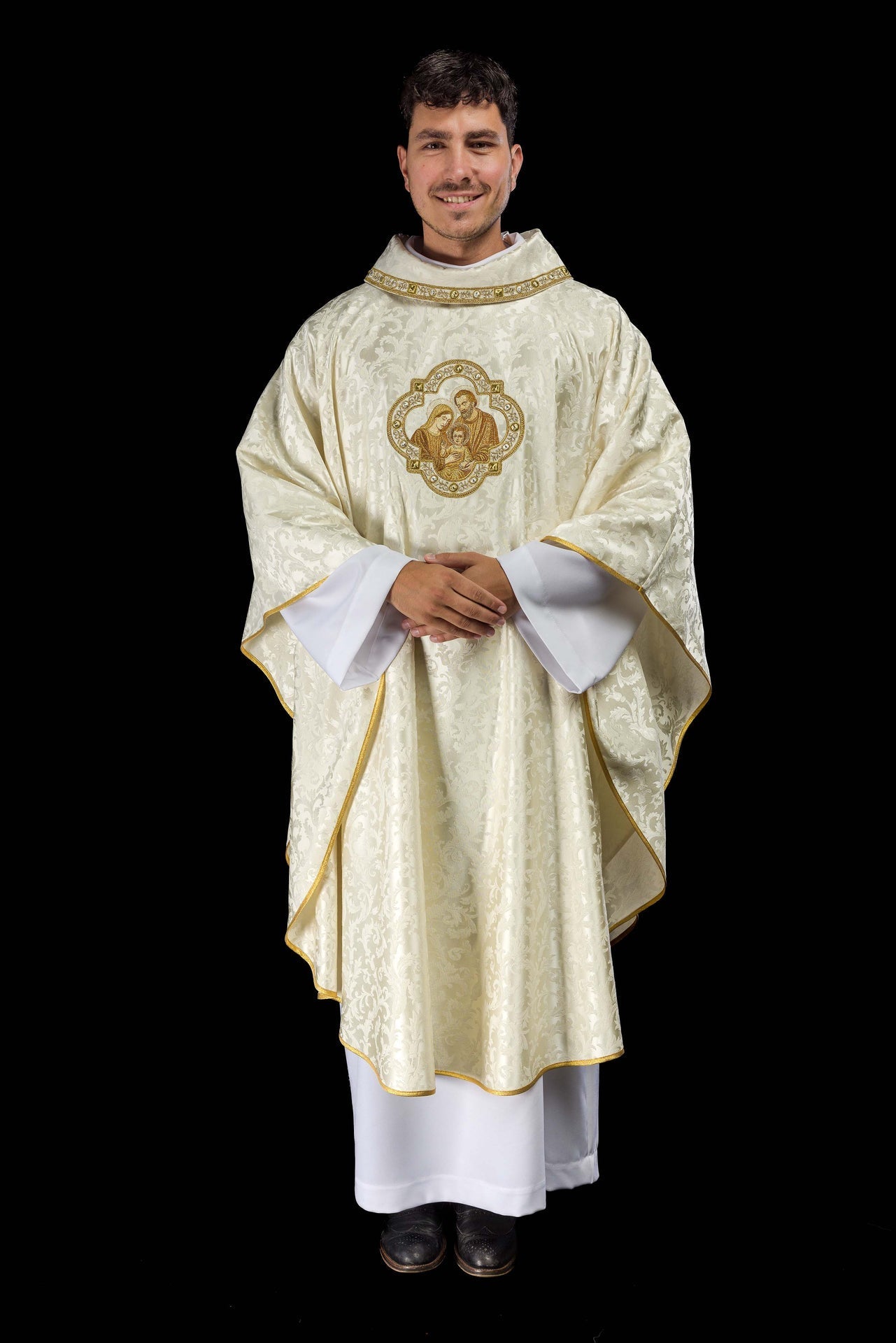 Embroidered Christmas Chasuble with the Image of the Holy Family S-7075-05-88 - CHASUBLES.COM