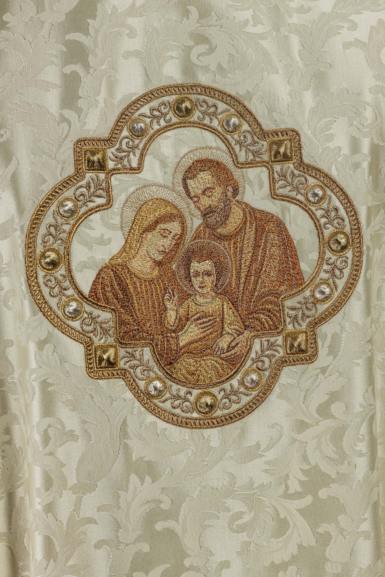 Embroidered Christmas Chasuble with the Image of the Holy Family S-7075-05-88 - CHASUBLES.COM
