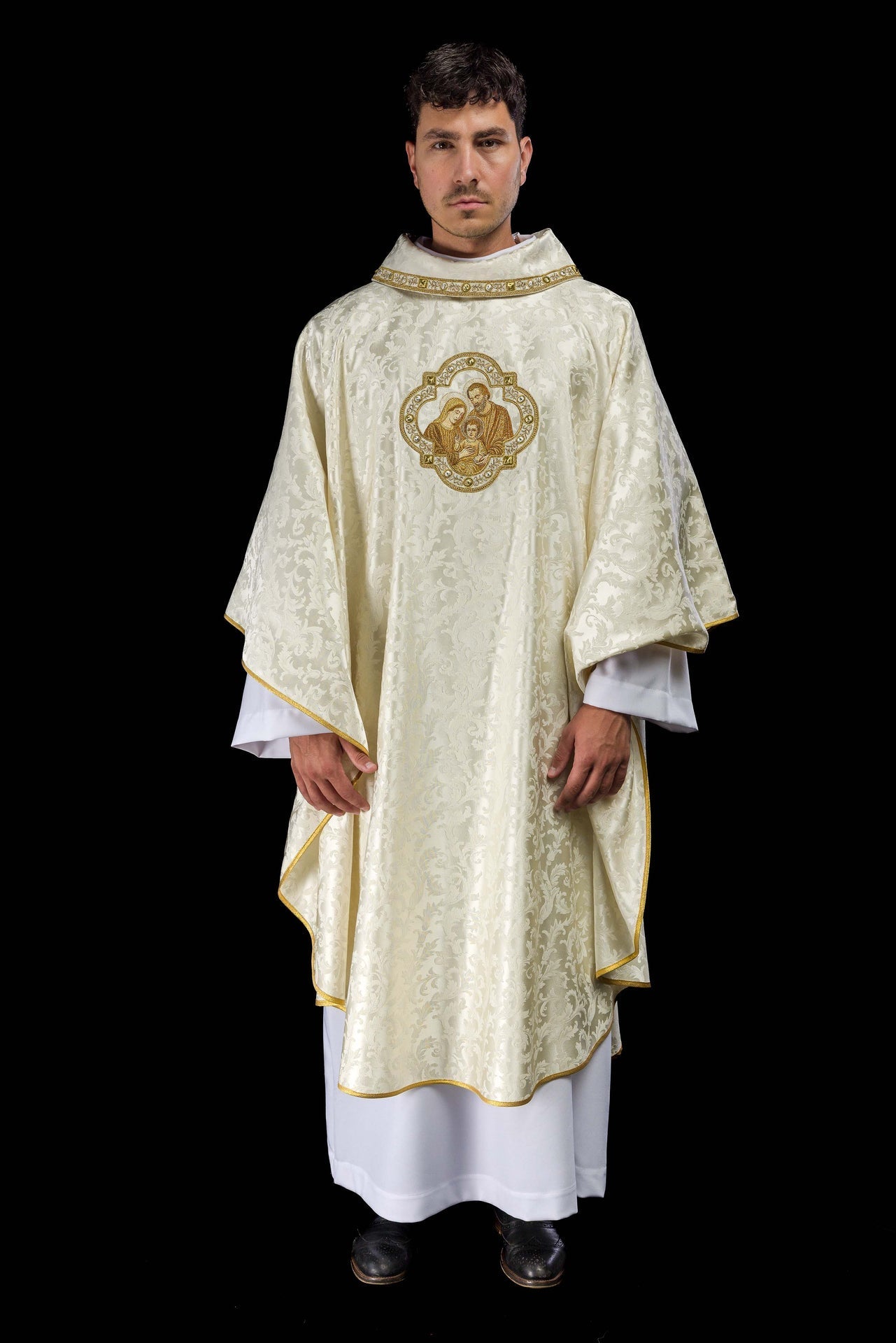 Embroidered Christmas Chasuble with the Image of the Holy Family S-7075-05-88 - CHASUBLES.COM