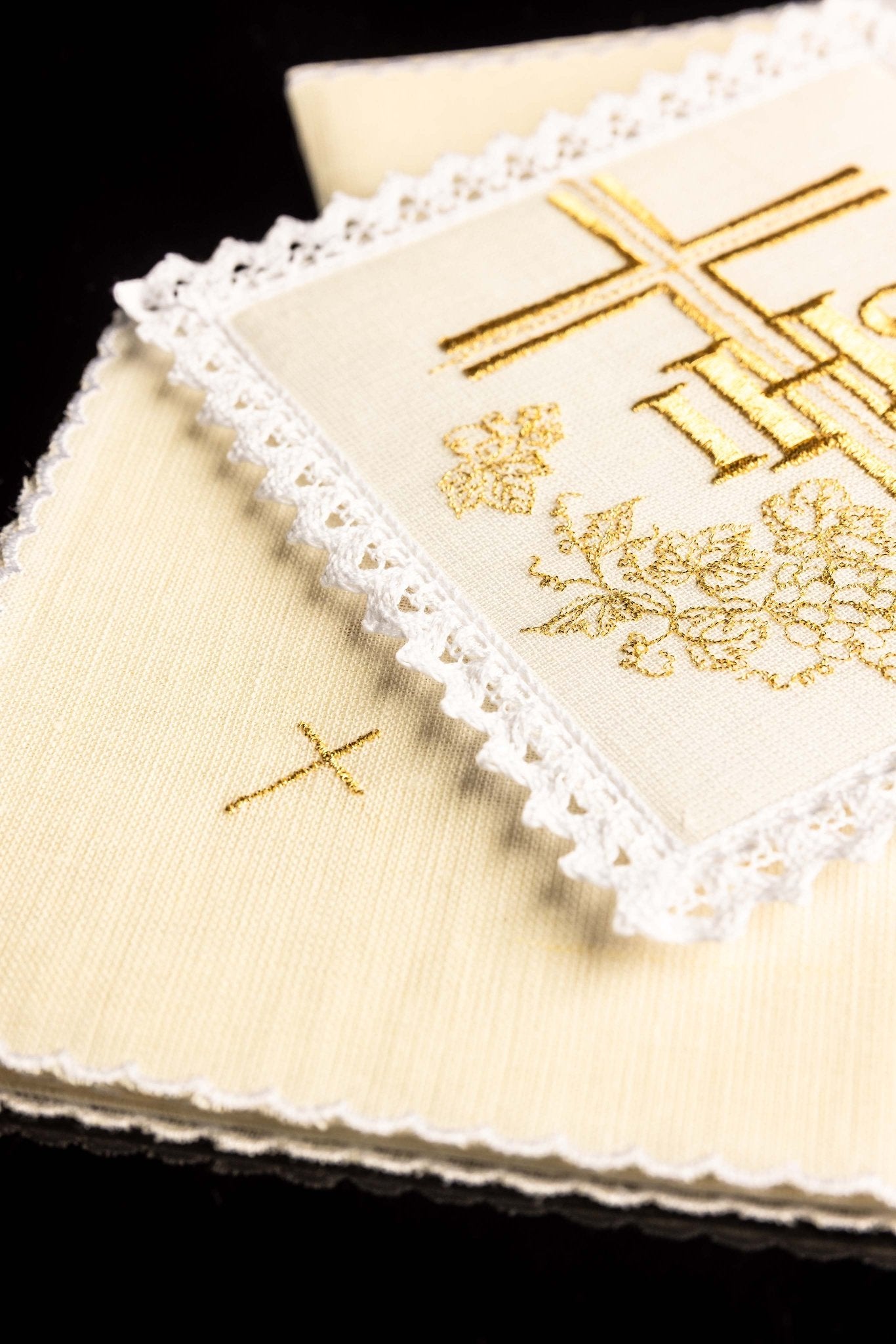 Embroidered Linen Chalice Linens KKL/156 - CHASUBLES.COM