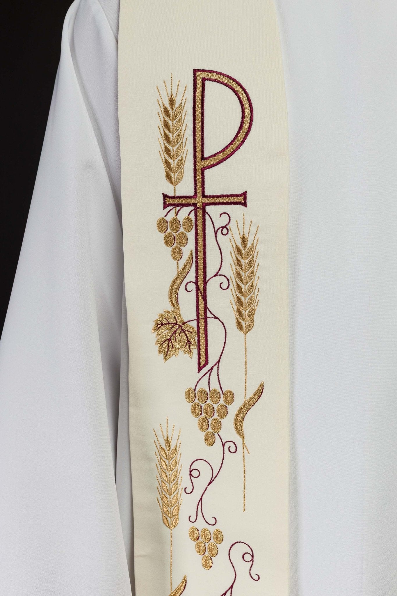 Embroidered priestly stole with cross and grapes in ecru KST/027/05/01 ECRU - CHASUBLES.COM