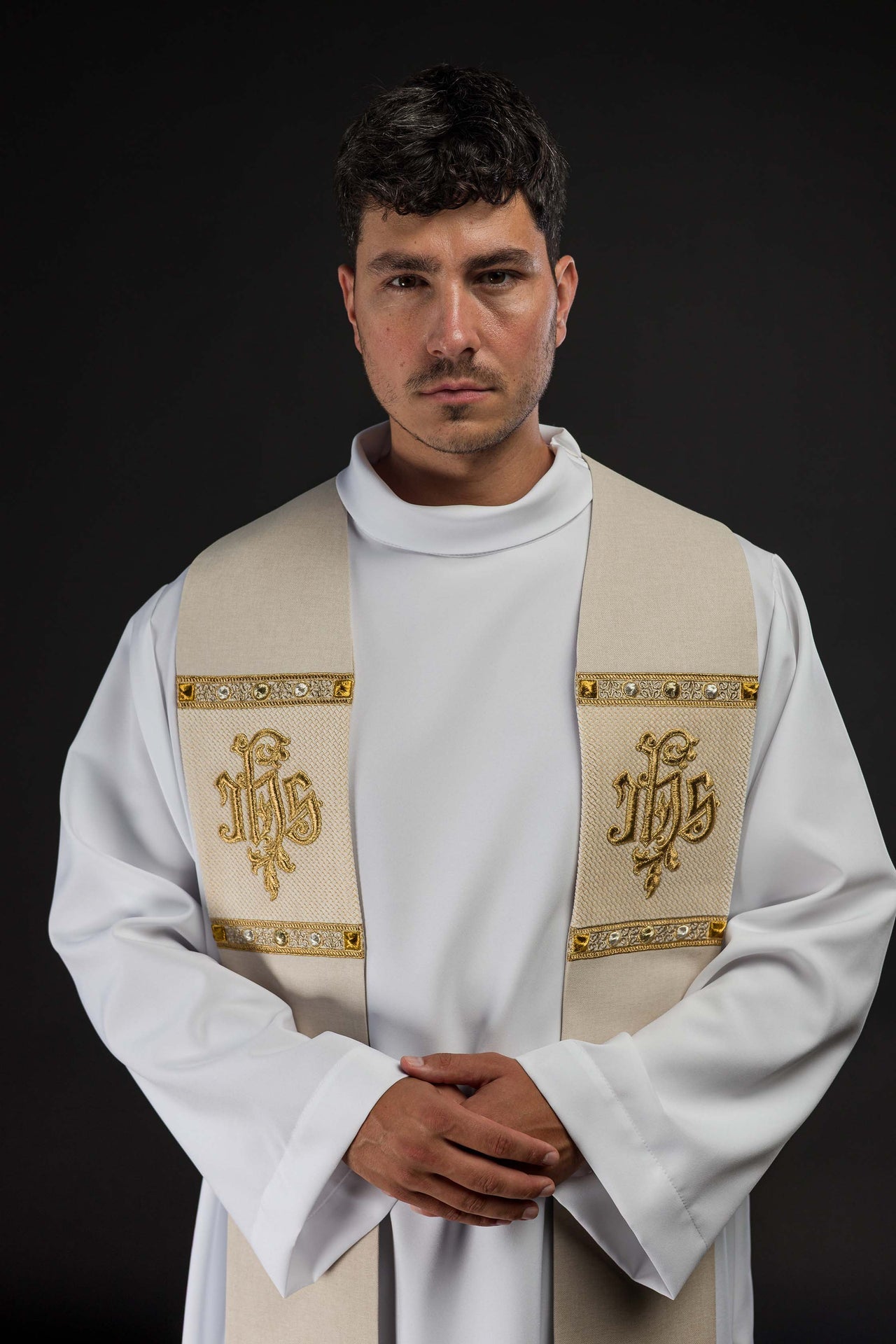 Embroidered Stole with IHS Motif in Ecru S-2067-05-70 - CHASUBLES.COM