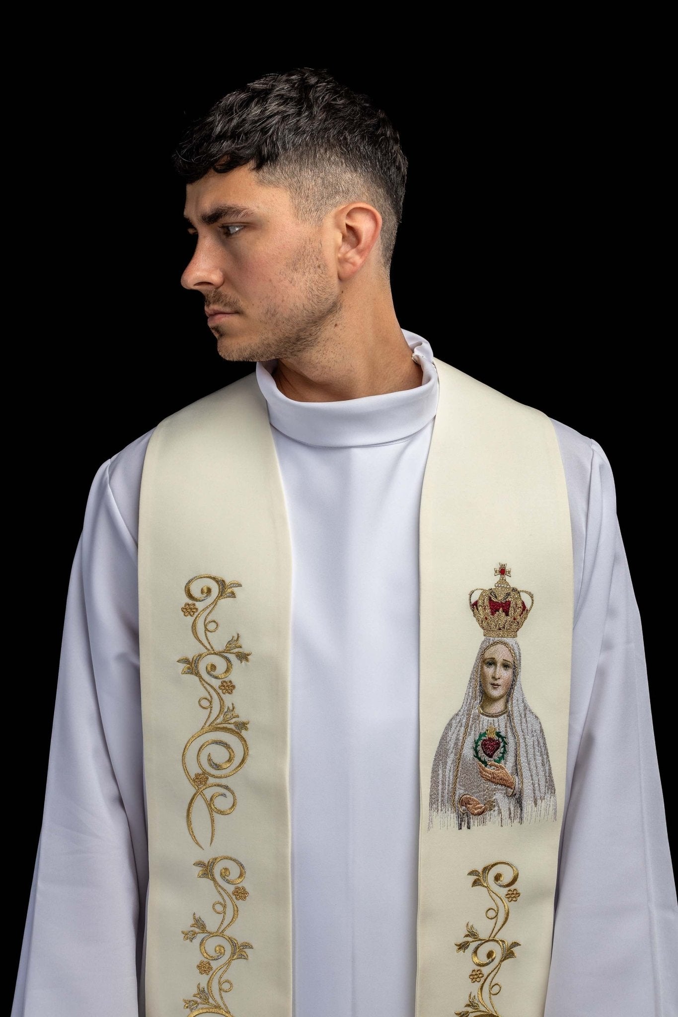 Embroidered stole with the image of Our Lady of Fatima KSW2/013/05/01 - CHASUBLES.COM