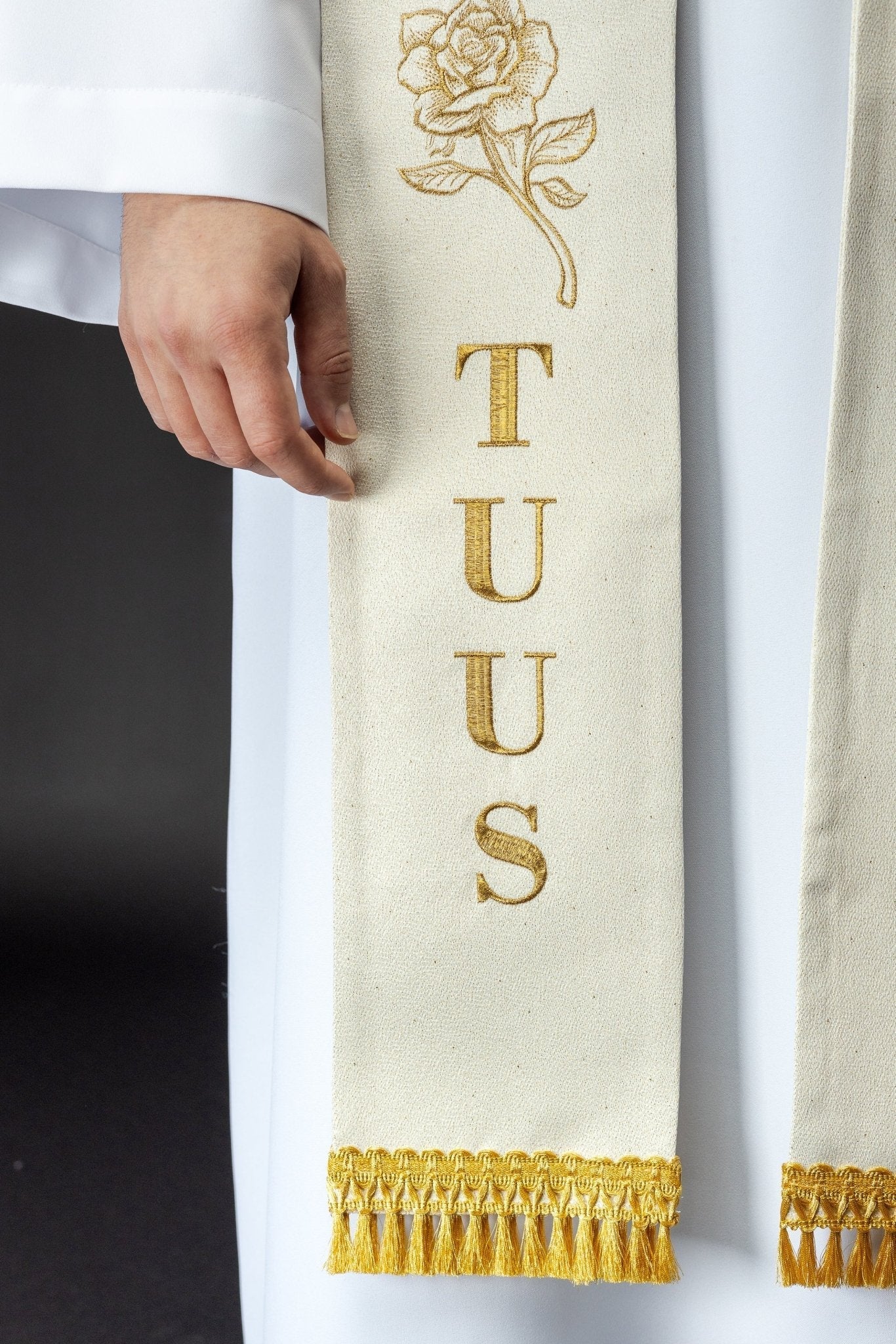 Embroidered stole with the image of Saint John Paul II s - 2061 - 05 - 85 - HAFTINAUSA.COM