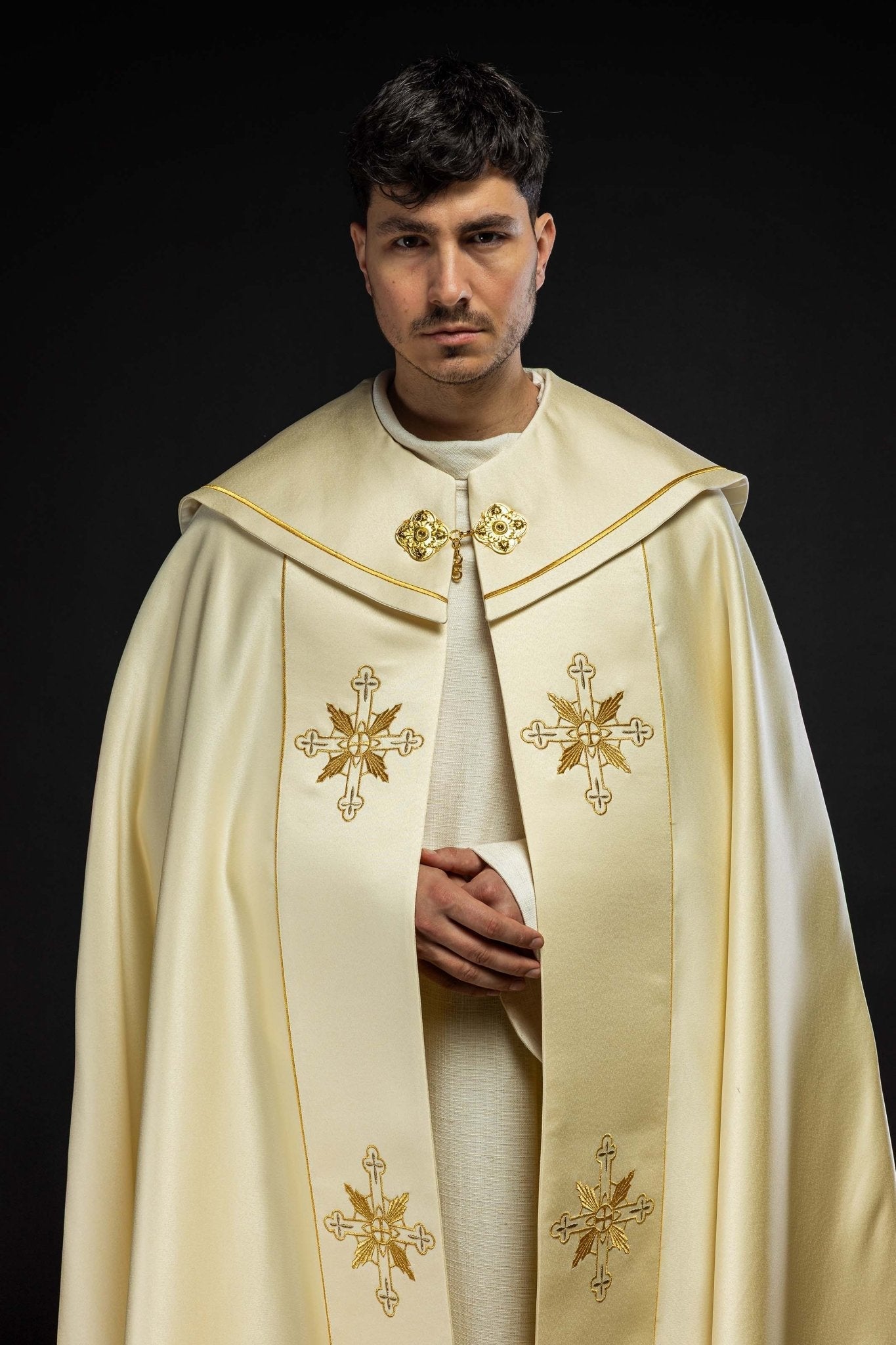 Eucharistic cope with monogram IHS KKP/023/05/20 ECRU SAT. POMPON 145cm - HAFTINAUSA.COM