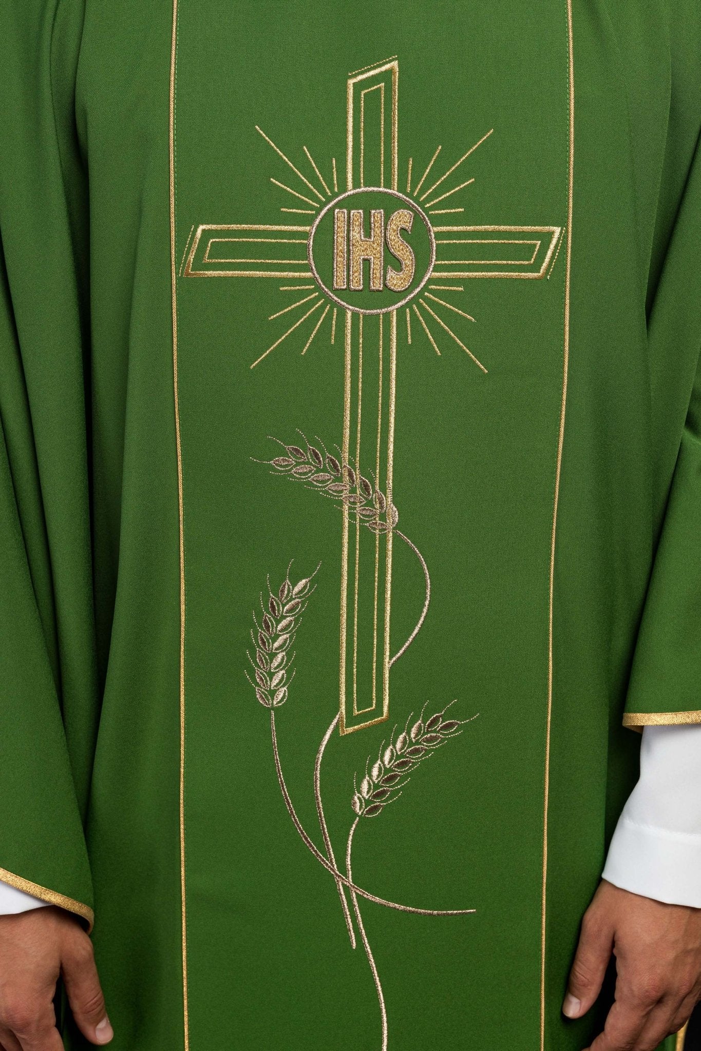 Green chasuble with embroidered Cross IHS symbol KOR/074/01/01 ZIELONY - CHASUBLES.COM