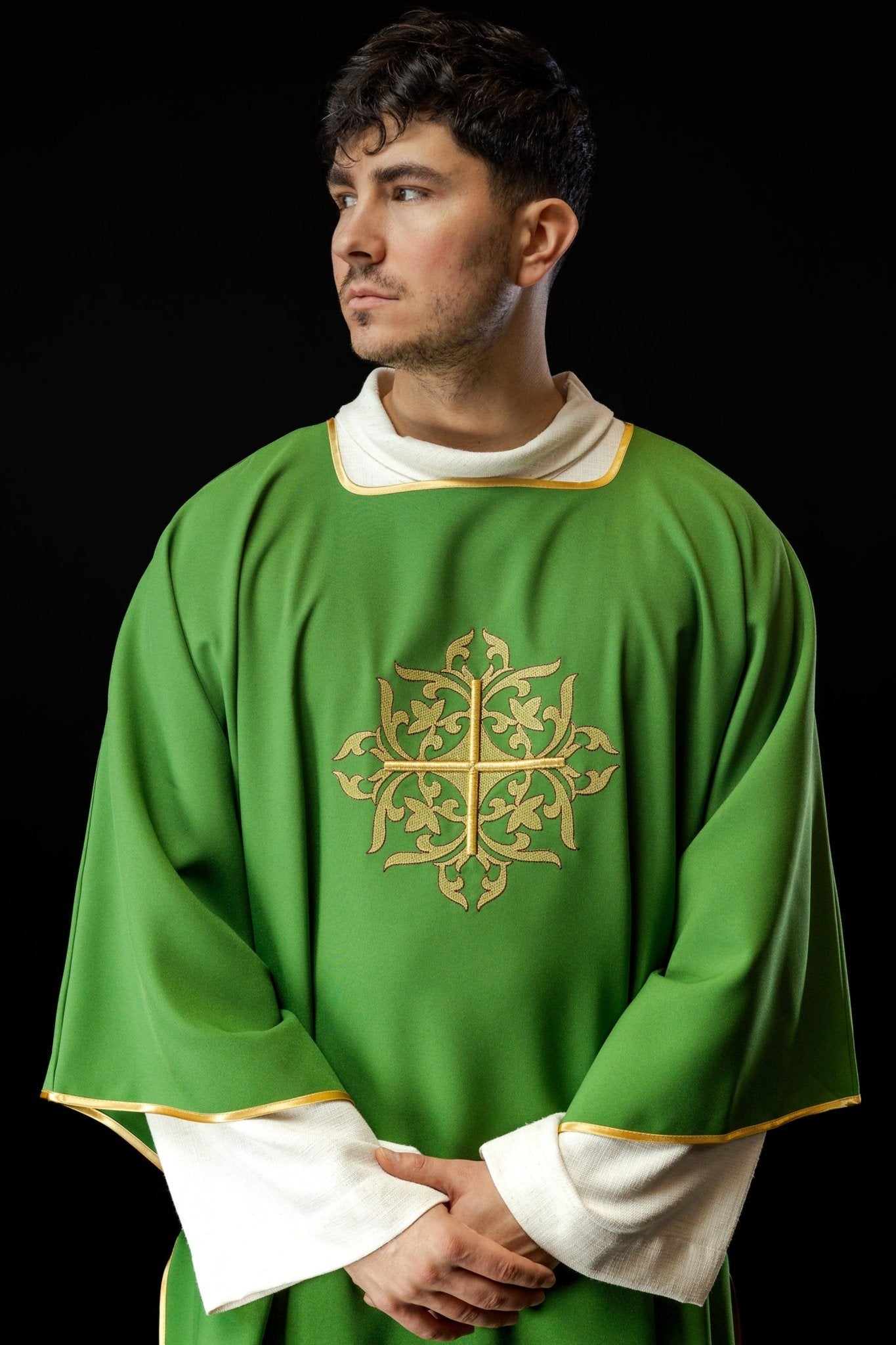 Green Dalmatian with embroidered gold cross KDL/382/01/12/A - HAFTINAUSA.COM